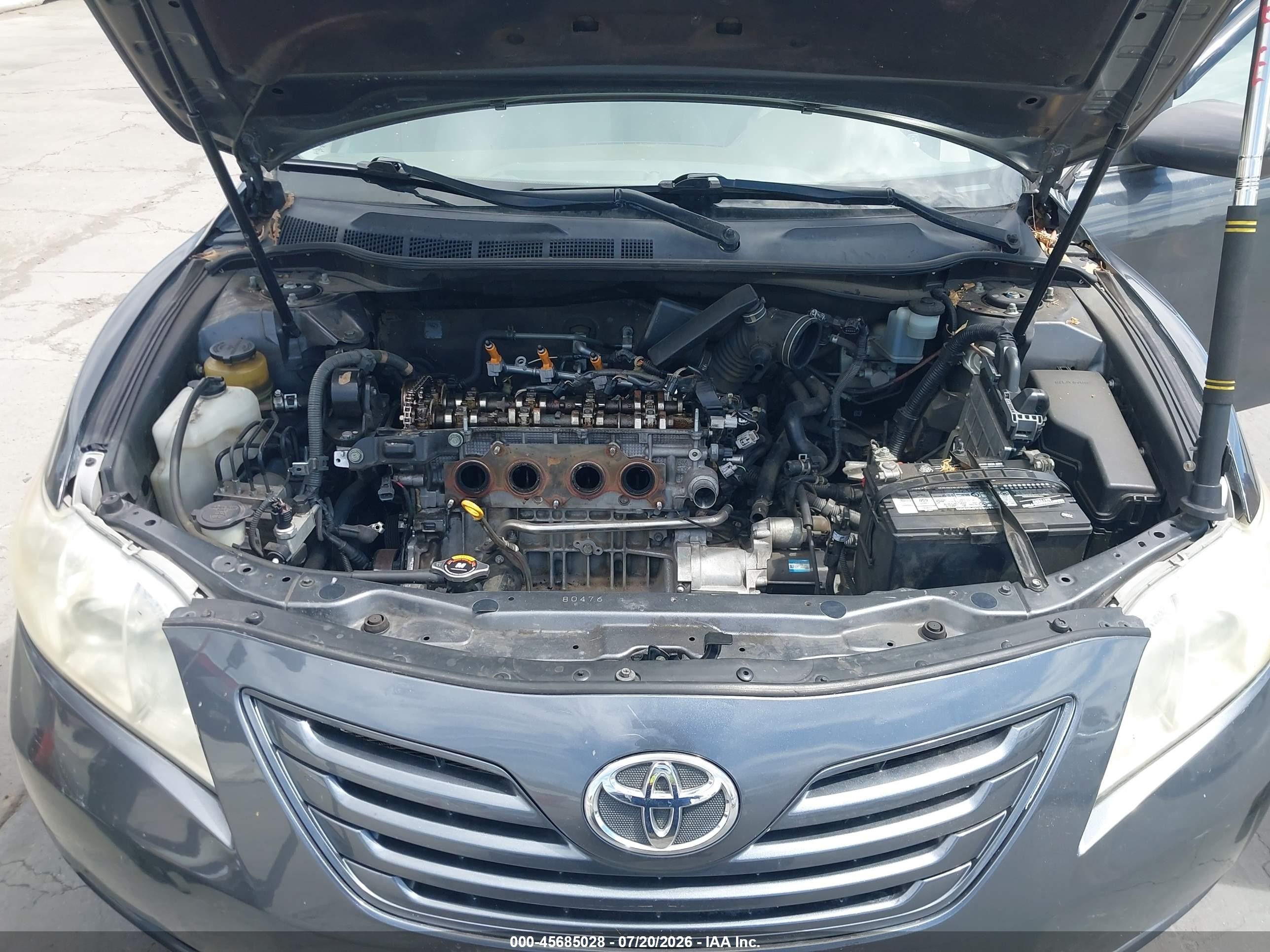 2008 Toyota Camry Le Gray vin: 4T1BE46K98U751348