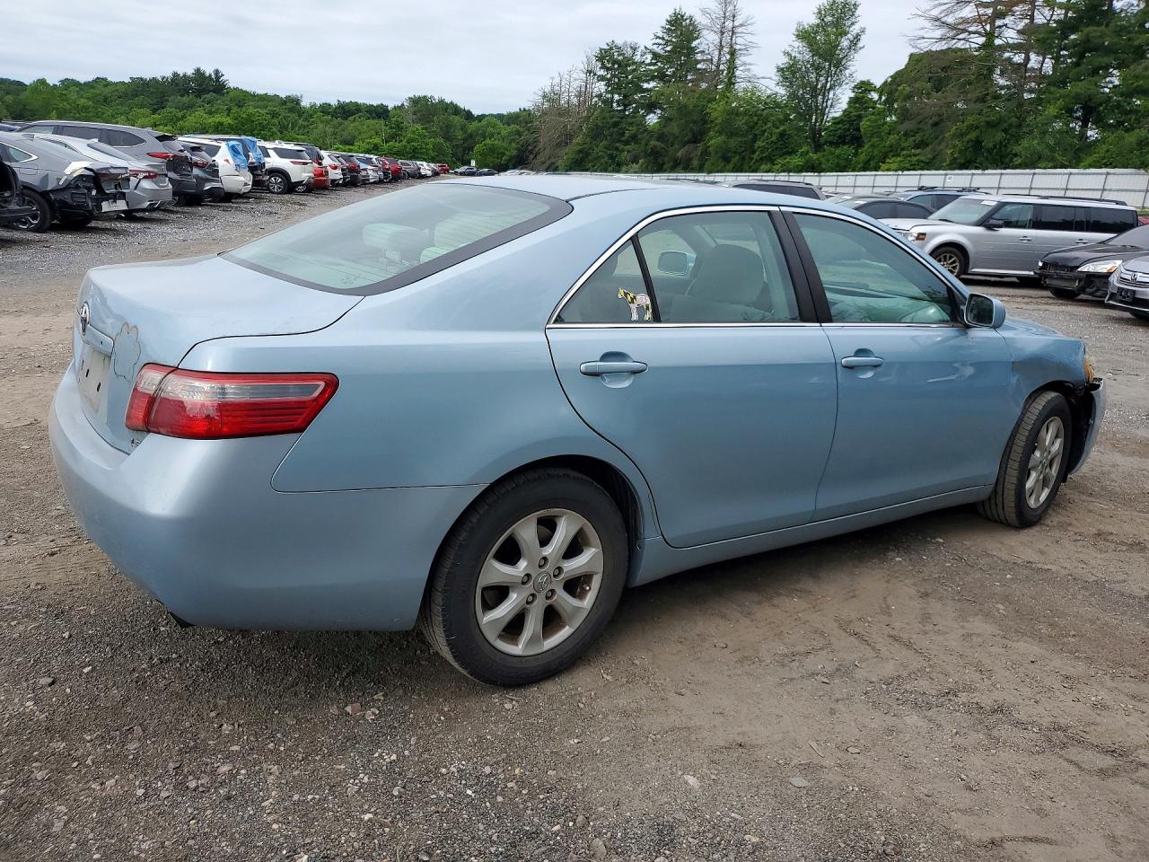 2008 Toyota Camry Le Blue vin: 4T1BE46K98U775424