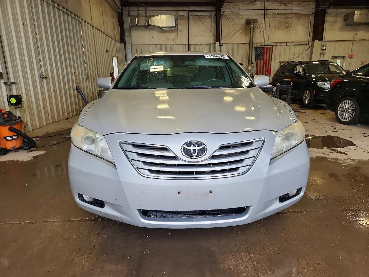 2008 Toyota Camry Xle Silver vin: 4T1BE46K98U777870