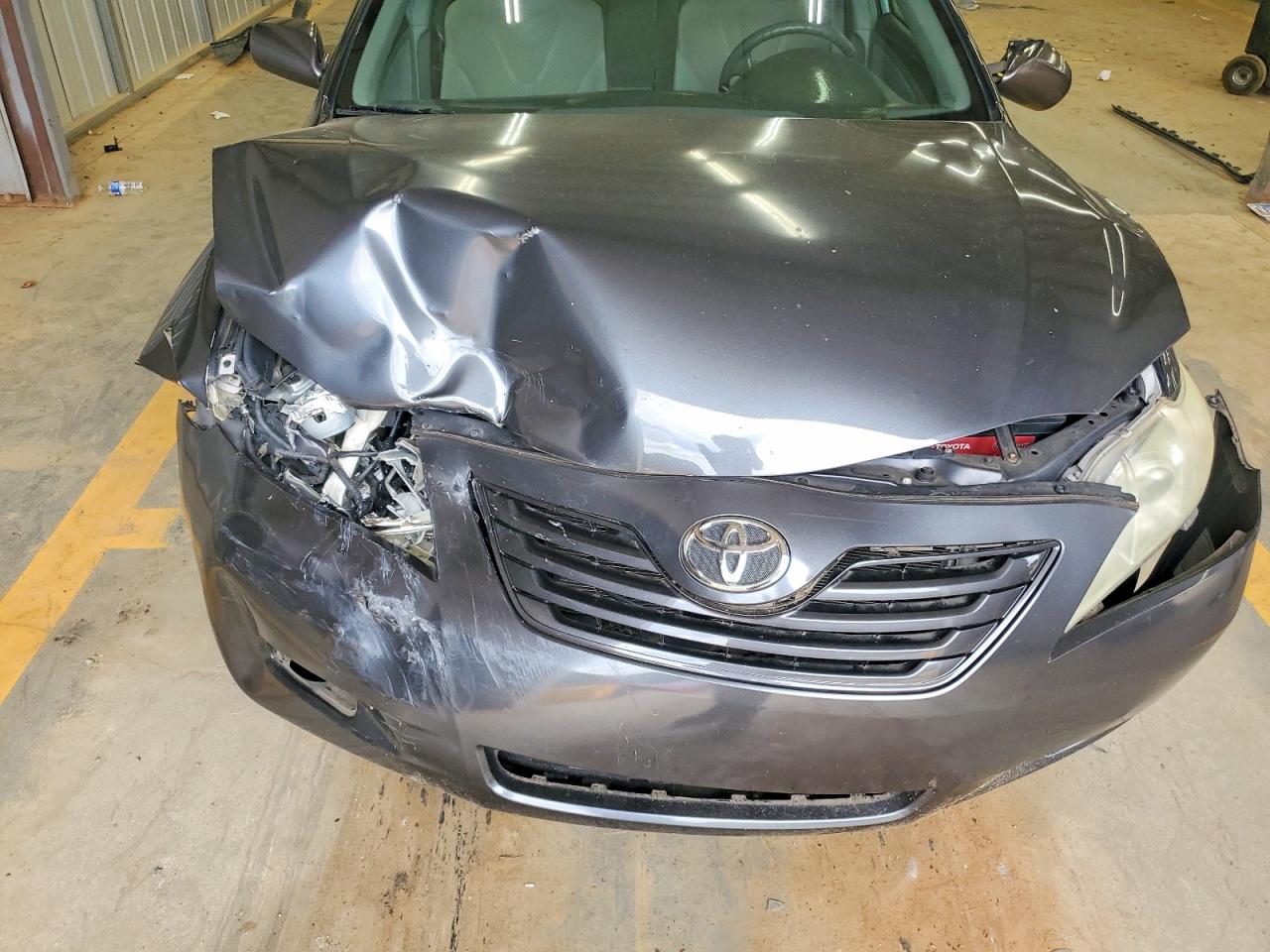 2008 Toyota Camry Le Charcoal vin: 4T1BE46K98U784995