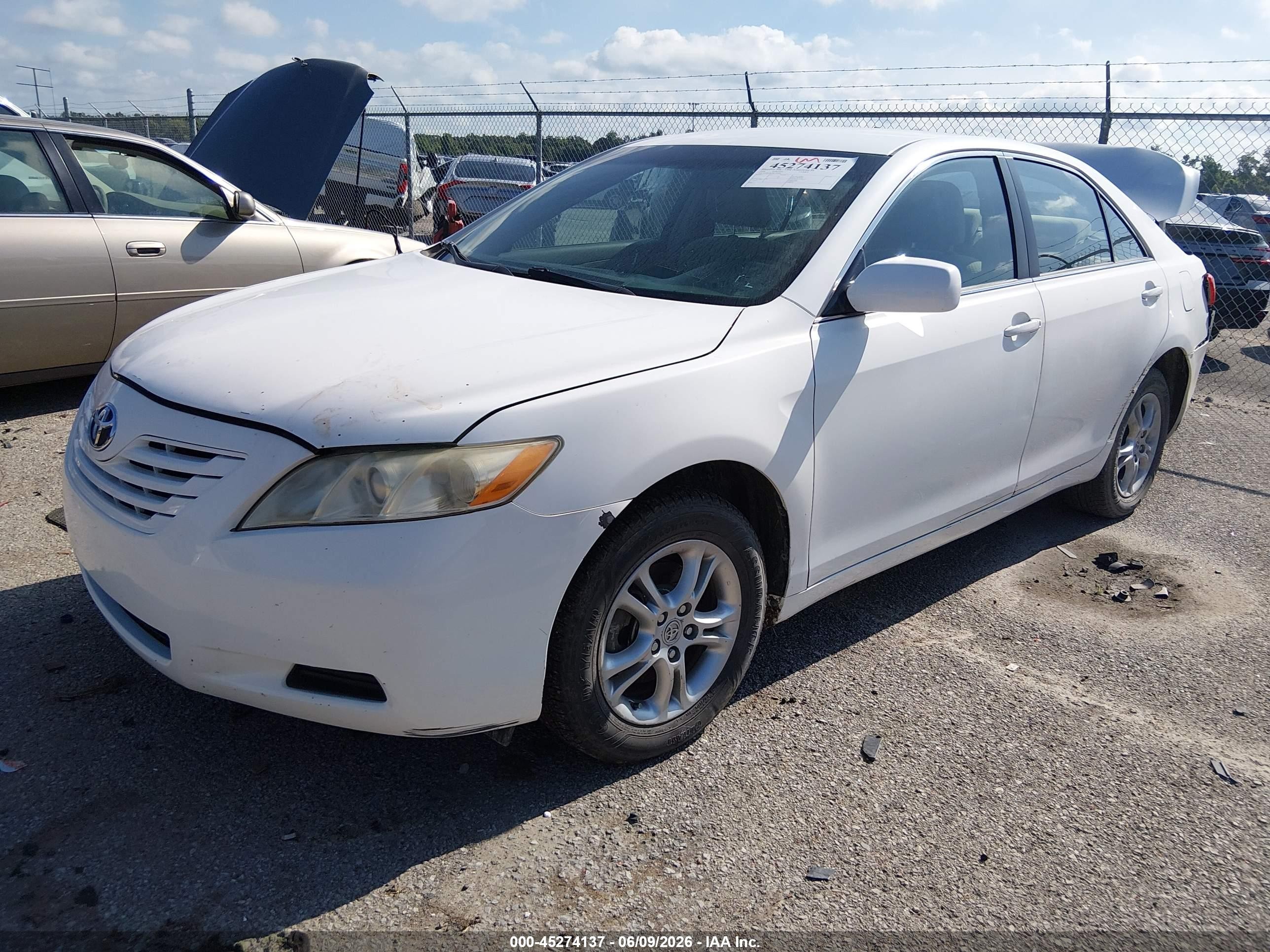 2008 Toyota Camry Le White vin: 4T1BE46K98U791865