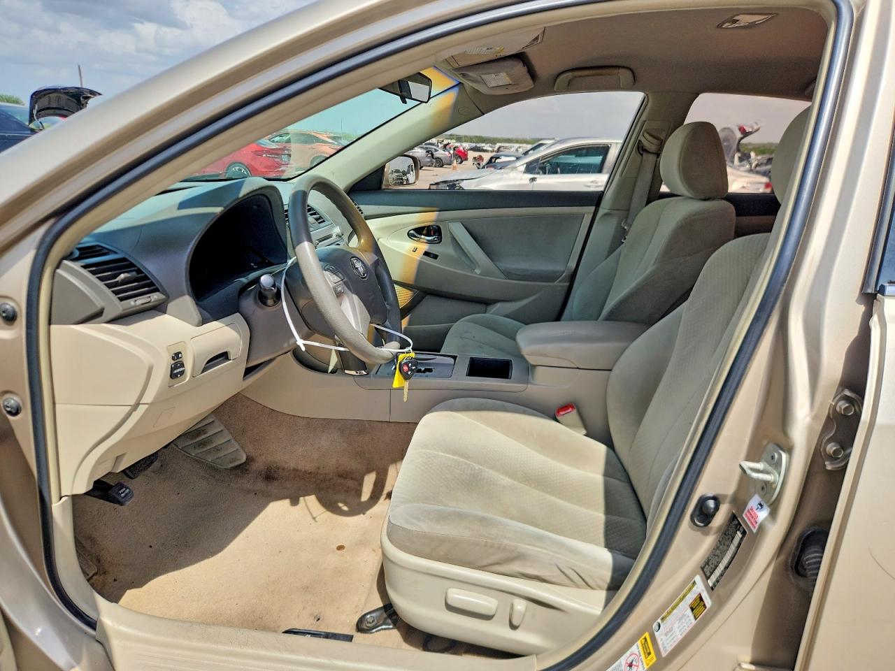 2009 Toyota Camry Le Бежевый vin: 4T1BE46K99U264359
