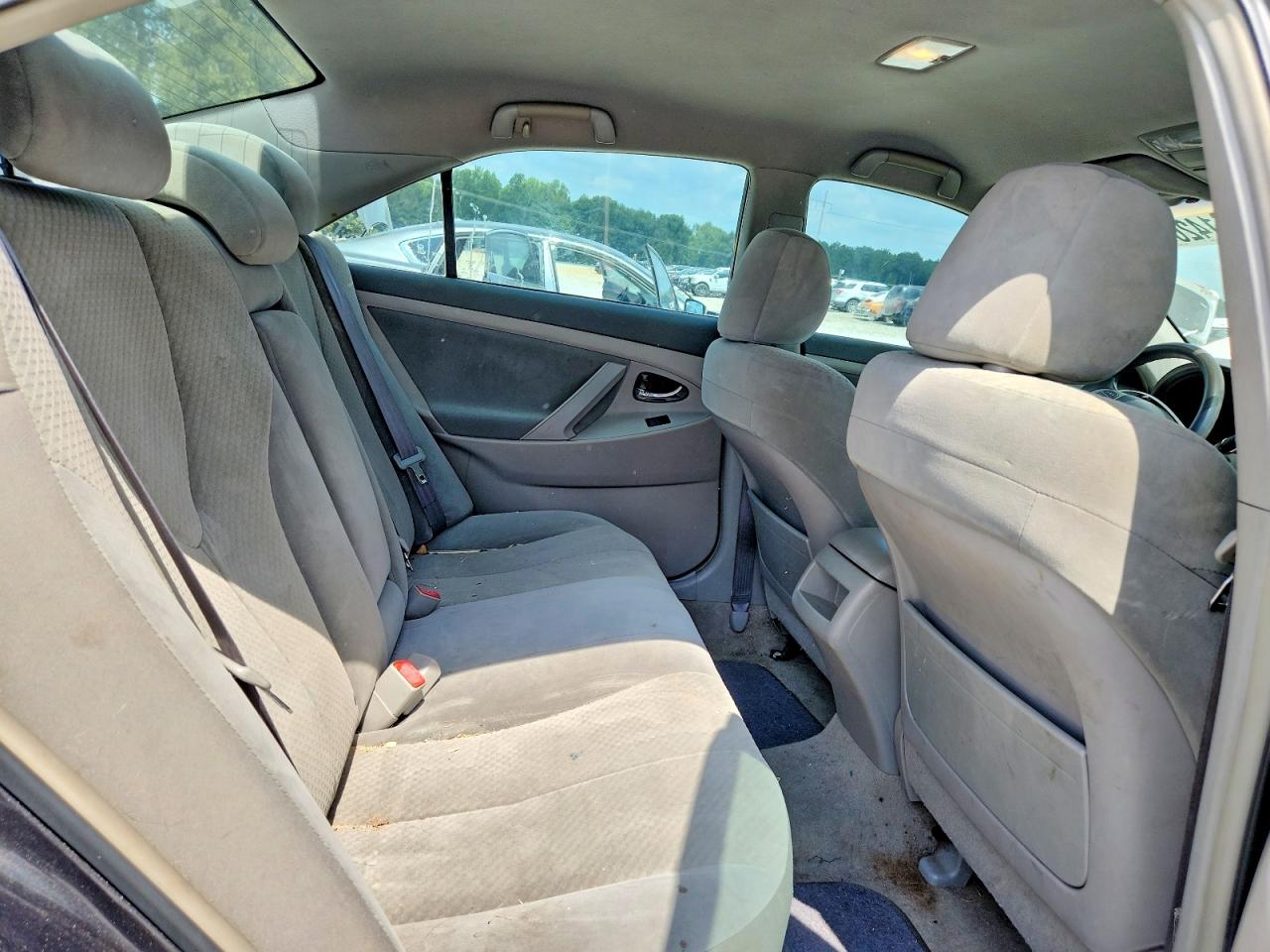 2009 Toyota Camry Le Gray vin: 4T1BE46K99U270890