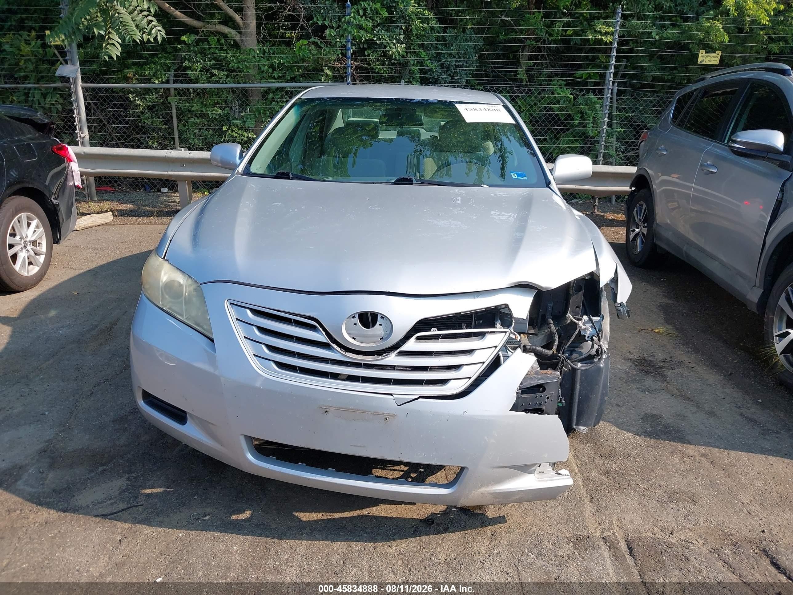 2009 Toyota Camry Le Silver vin: 4T1BE46K99U308666