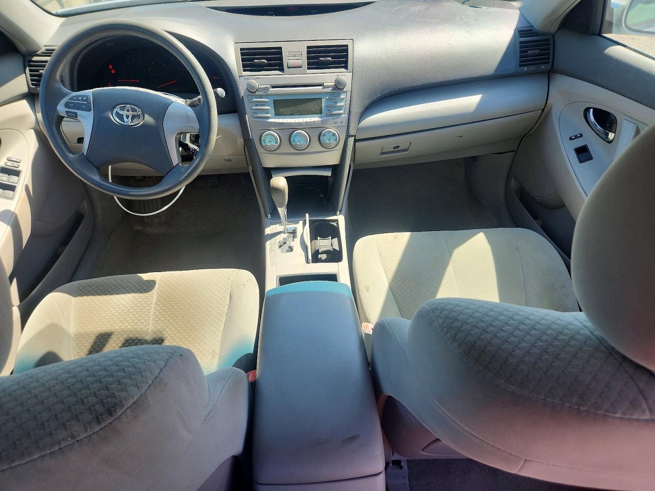 2009 Toyota Camry Le Gray vin: 4T1BE46K99U339450