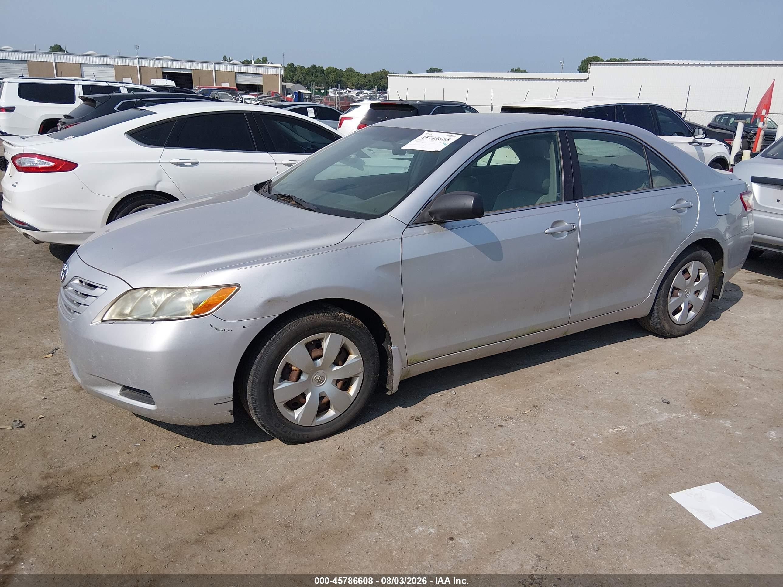 2009 Toyota Camry Le Silver vin: 4T1BE46K99U341568