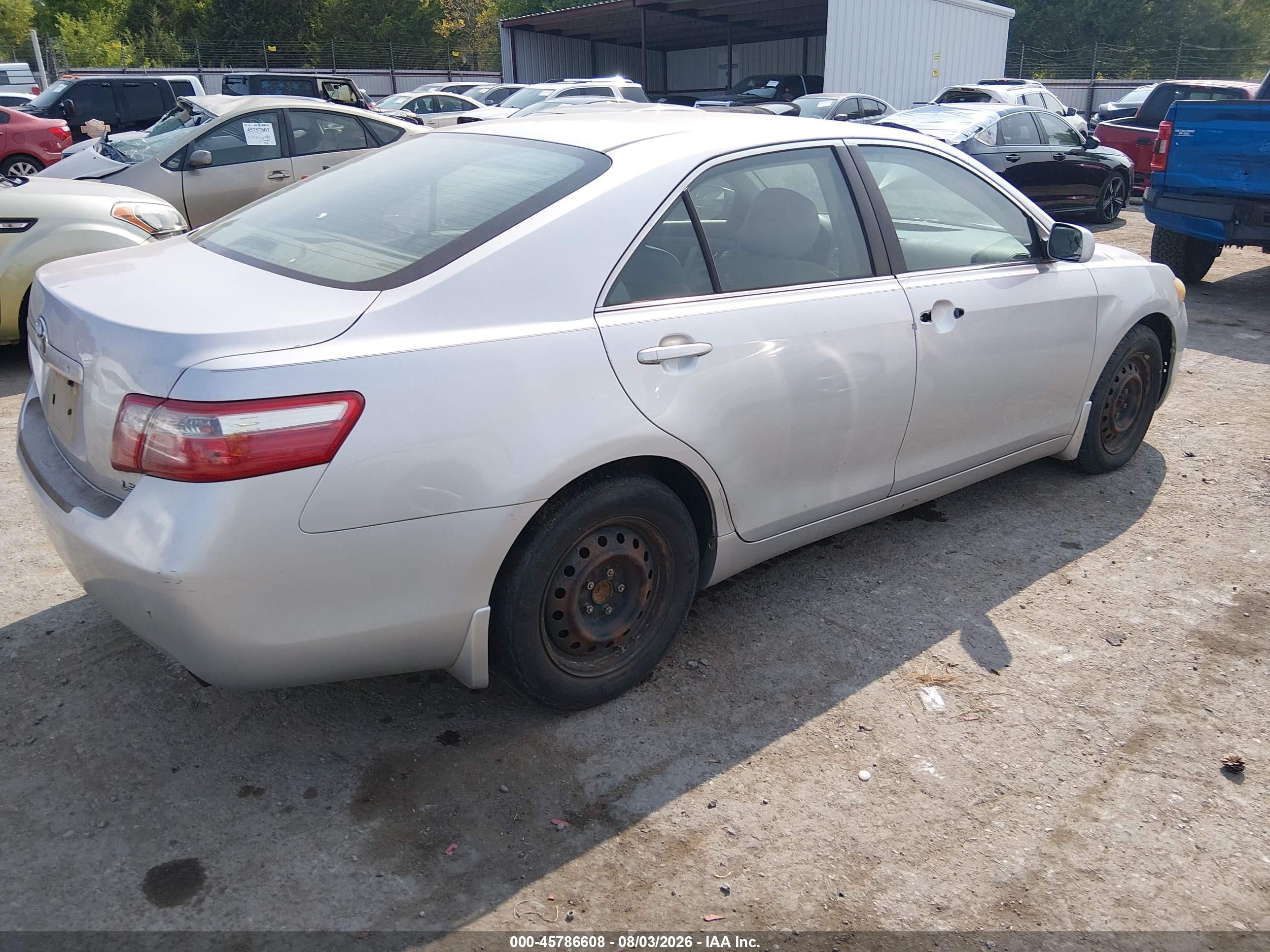 2009 Toyota Camry Le Silver vin: 4T1BE46K99U341568