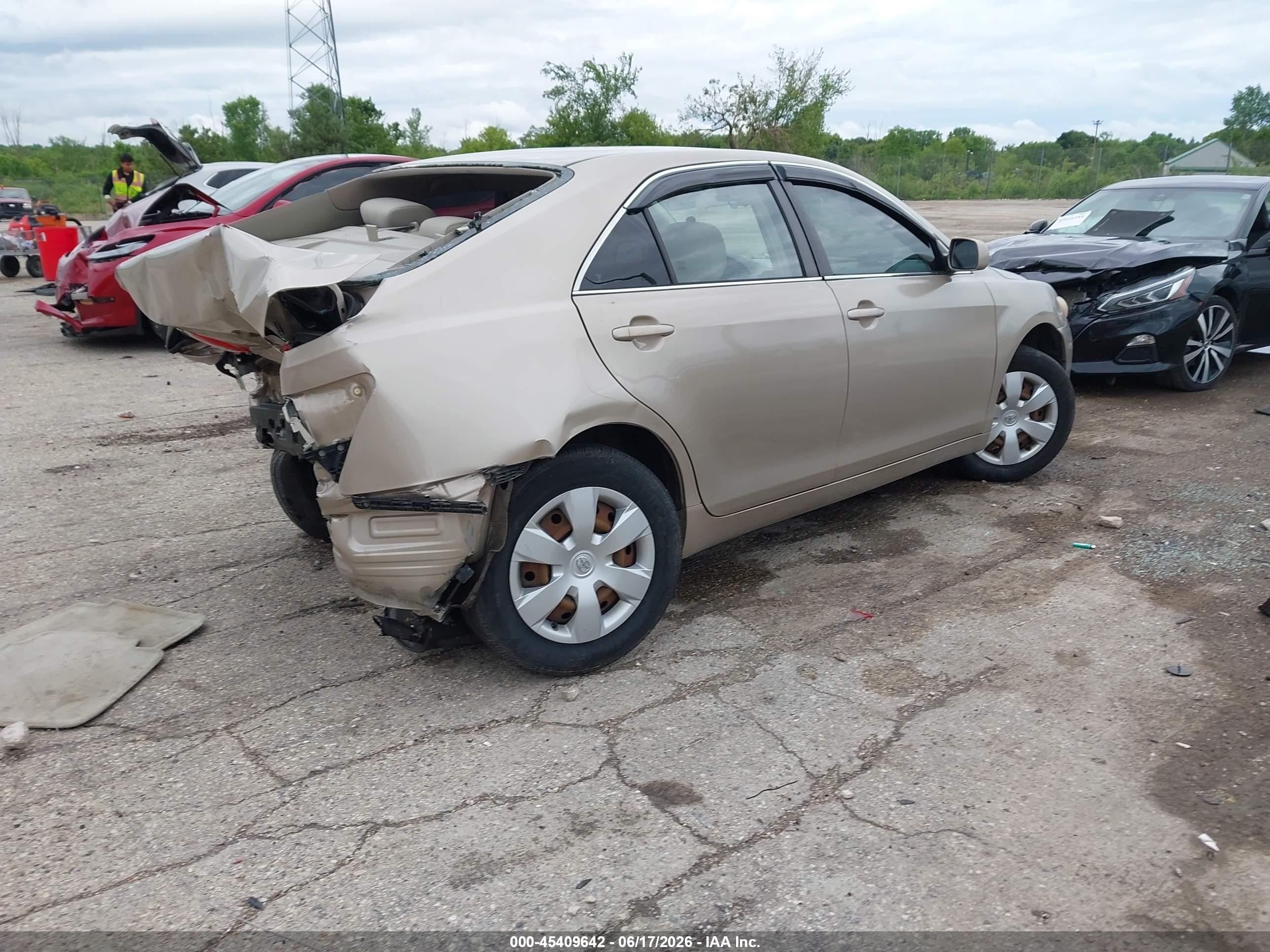 2009 Toyota Camry Le Beige vin: 4T1BE46K99U346320