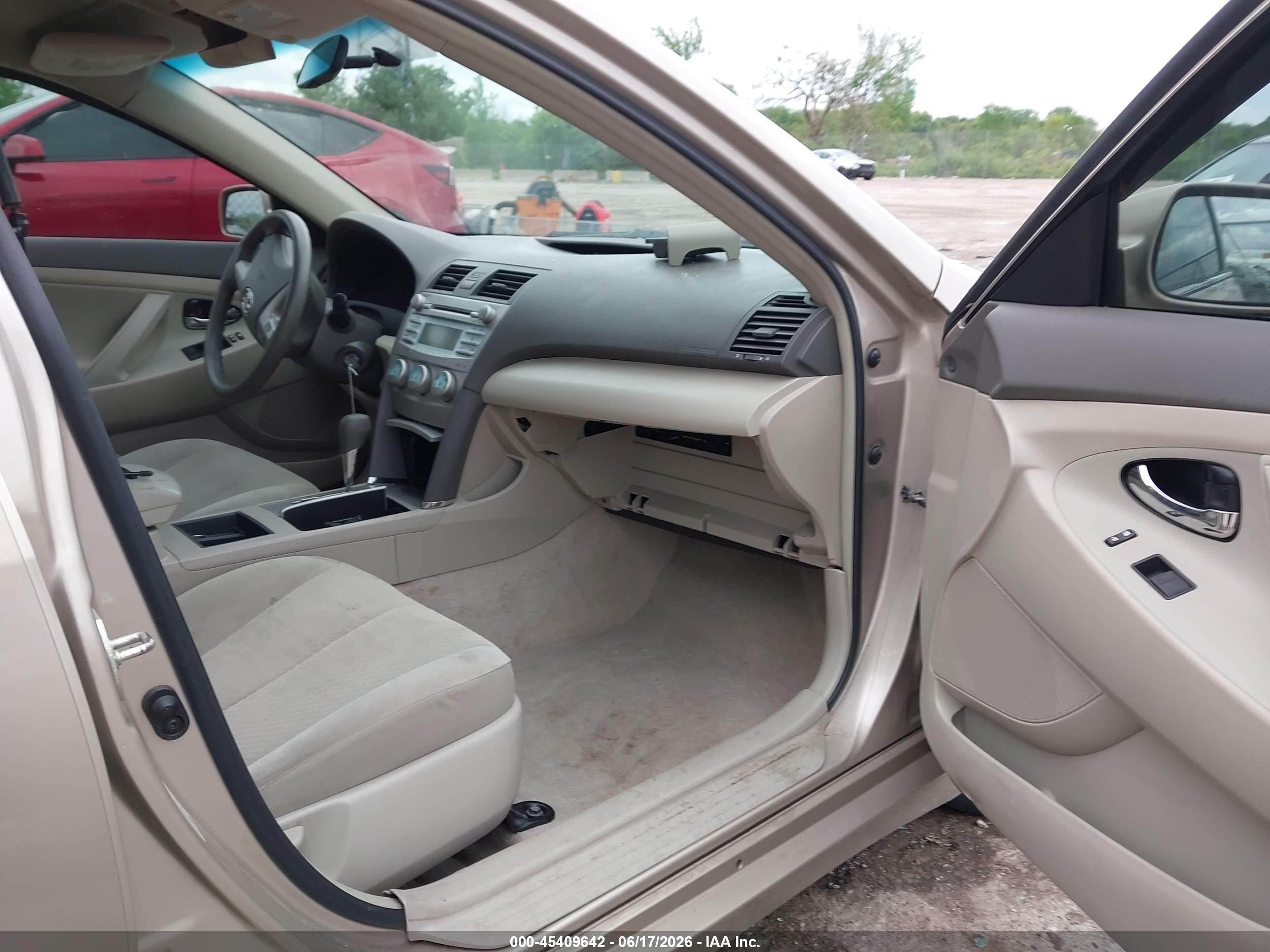 2009 Toyota Camry Le Beige vin: 4T1BE46K99U346320