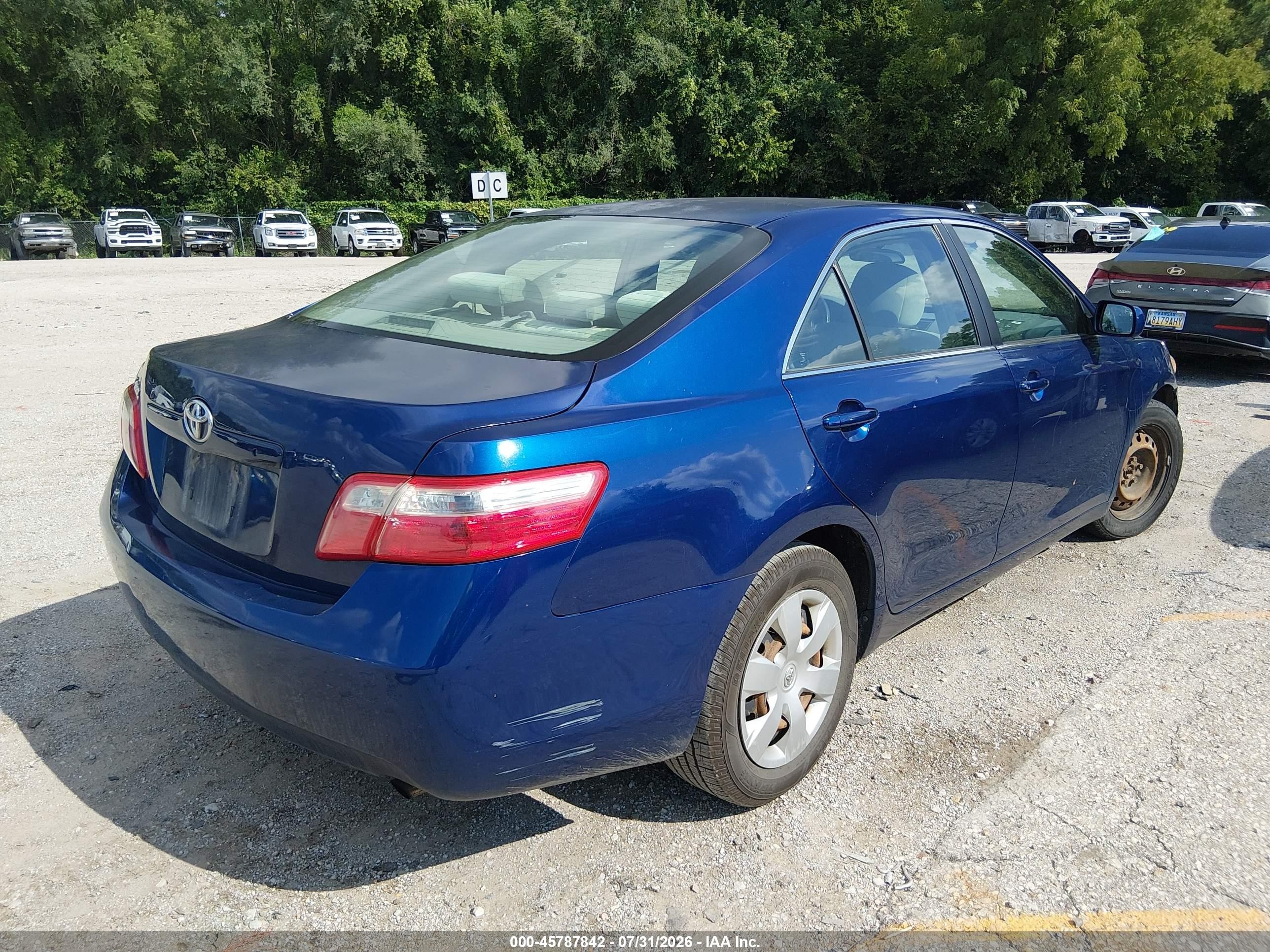 2009 Toyota Camry   Blue vin: 4T1BE46K99U362095
