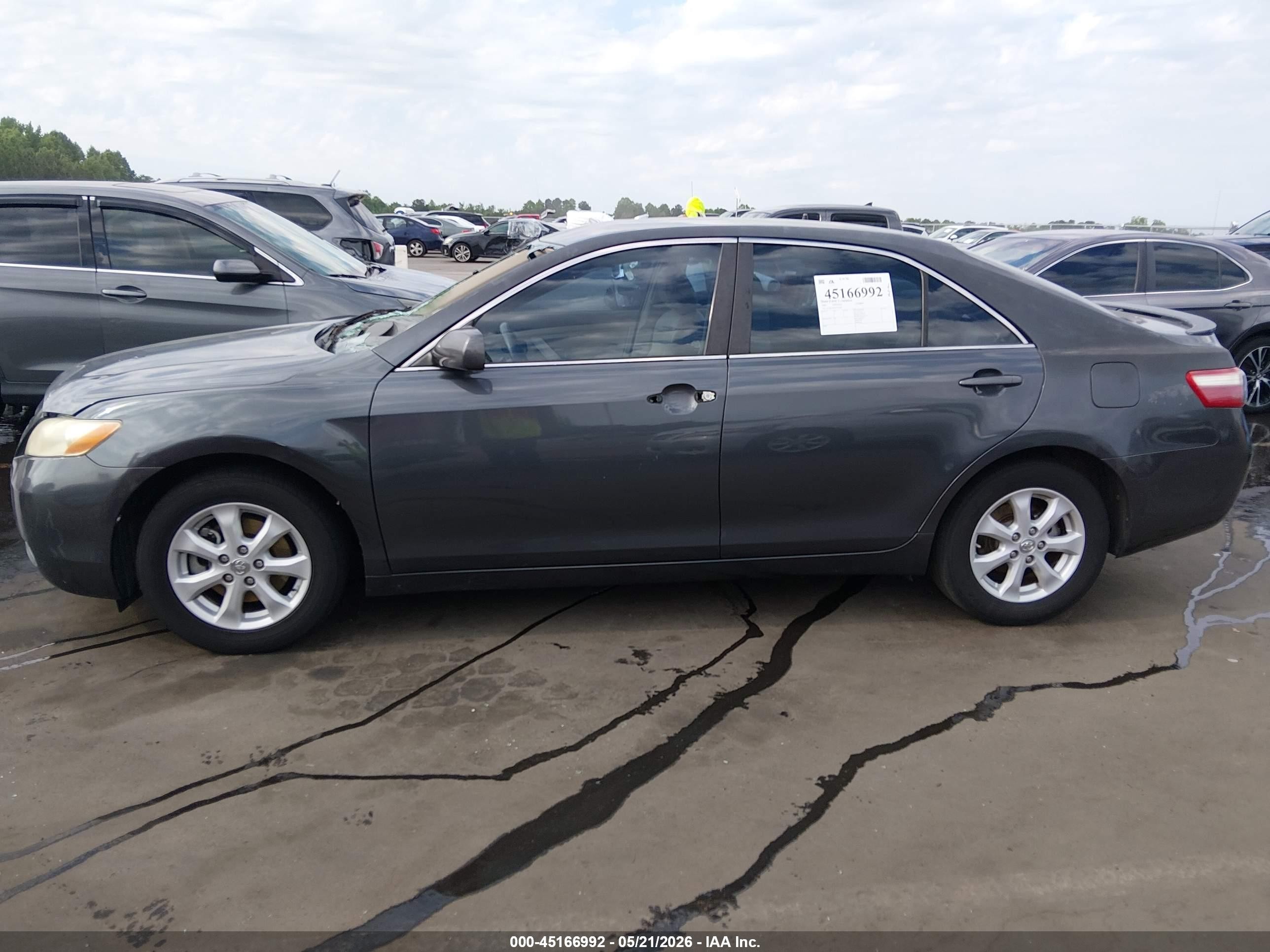 2009 Toyota Camry Le Gray vin: 4T1BE46K99U375462