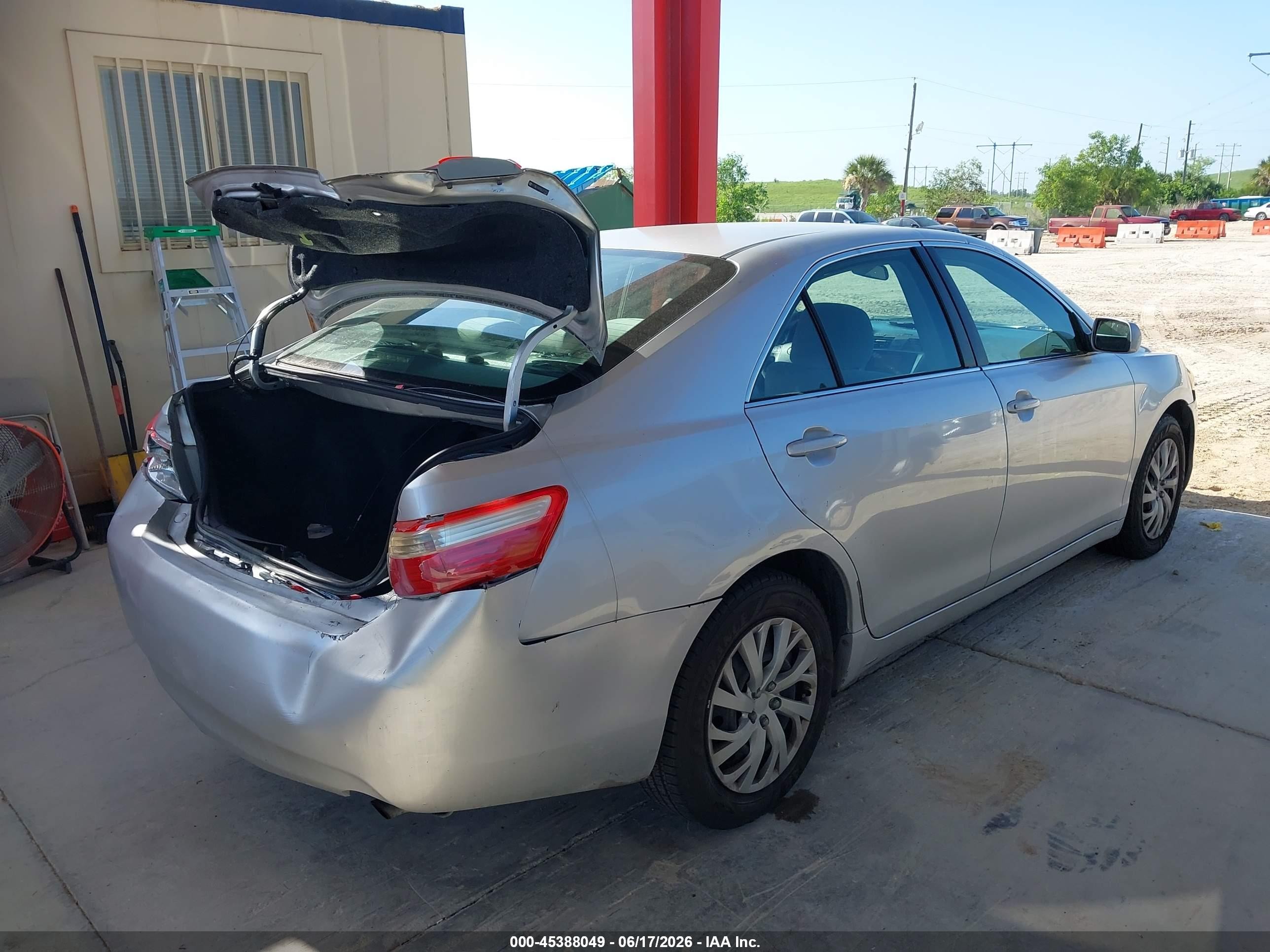 2009 Toyota Camry   Серебряный vin: 4T1BE46K99U377759