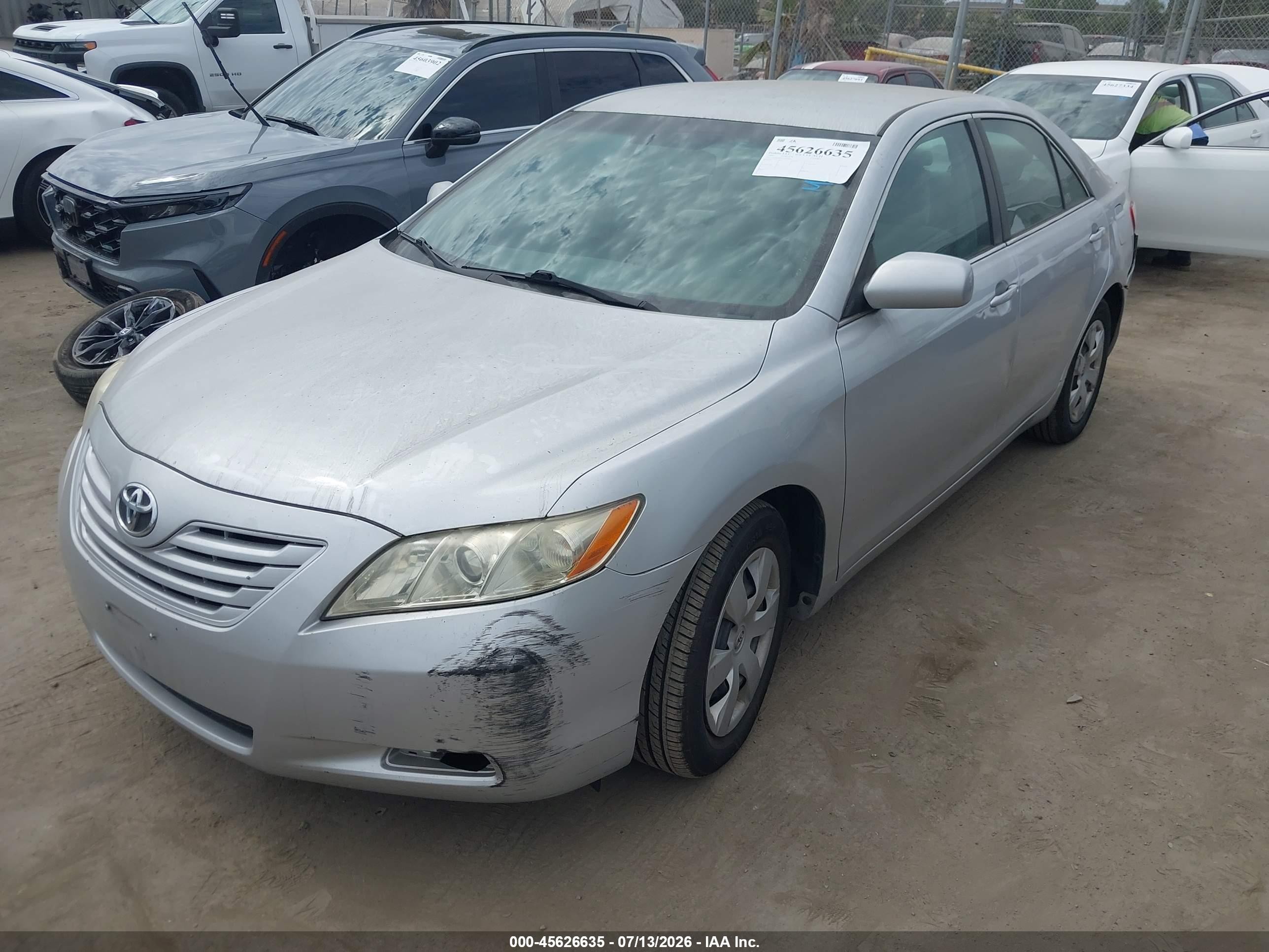 2009 Toyota Camry Le Silver vin: 4T1BE46K99U396800