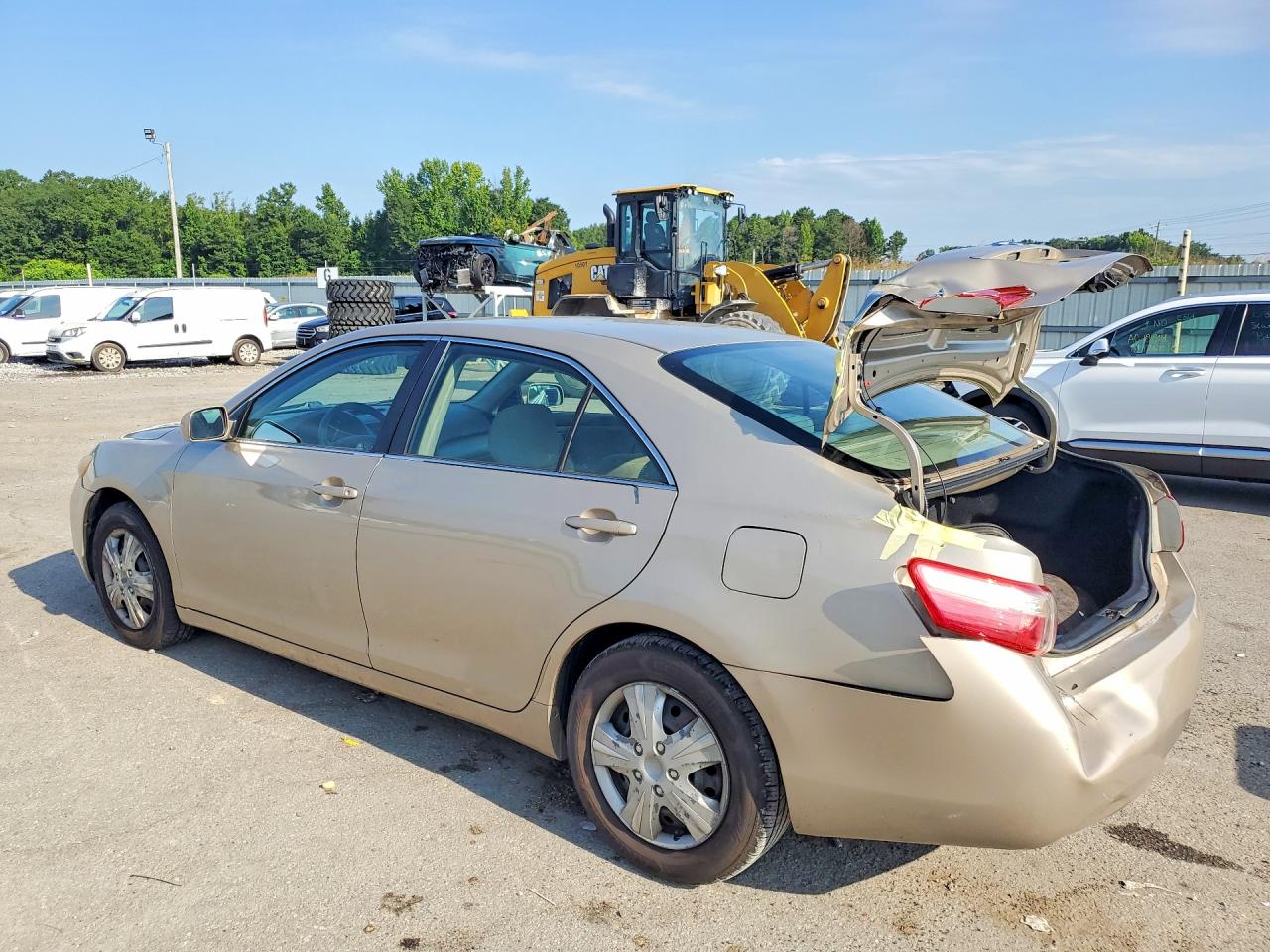 2009 Toyota Camry Le Золотой vin: 4T1BE46K99U812103