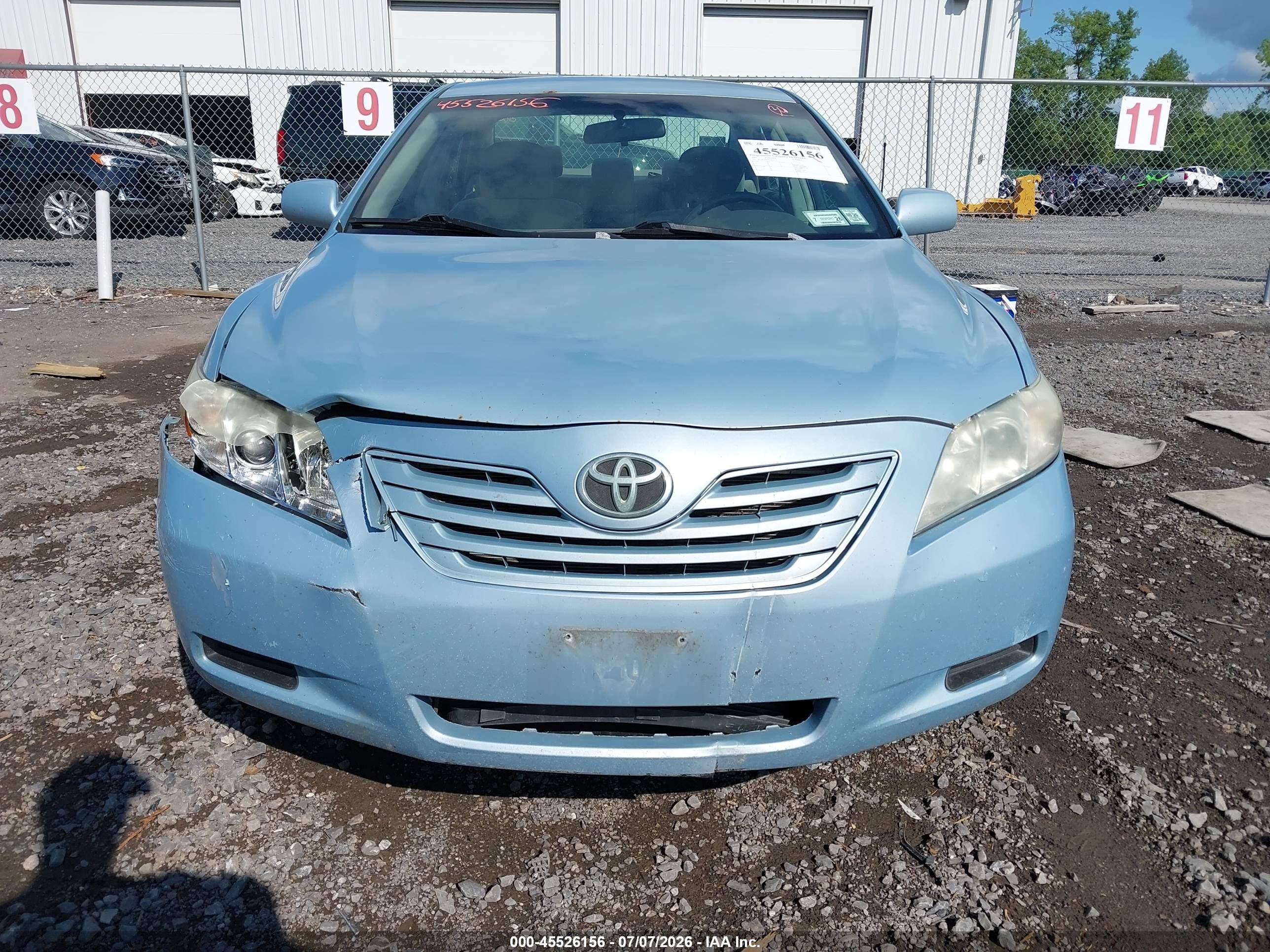 2009 Toyota Camry Le Blue vin: 4T1BE46K99U820315