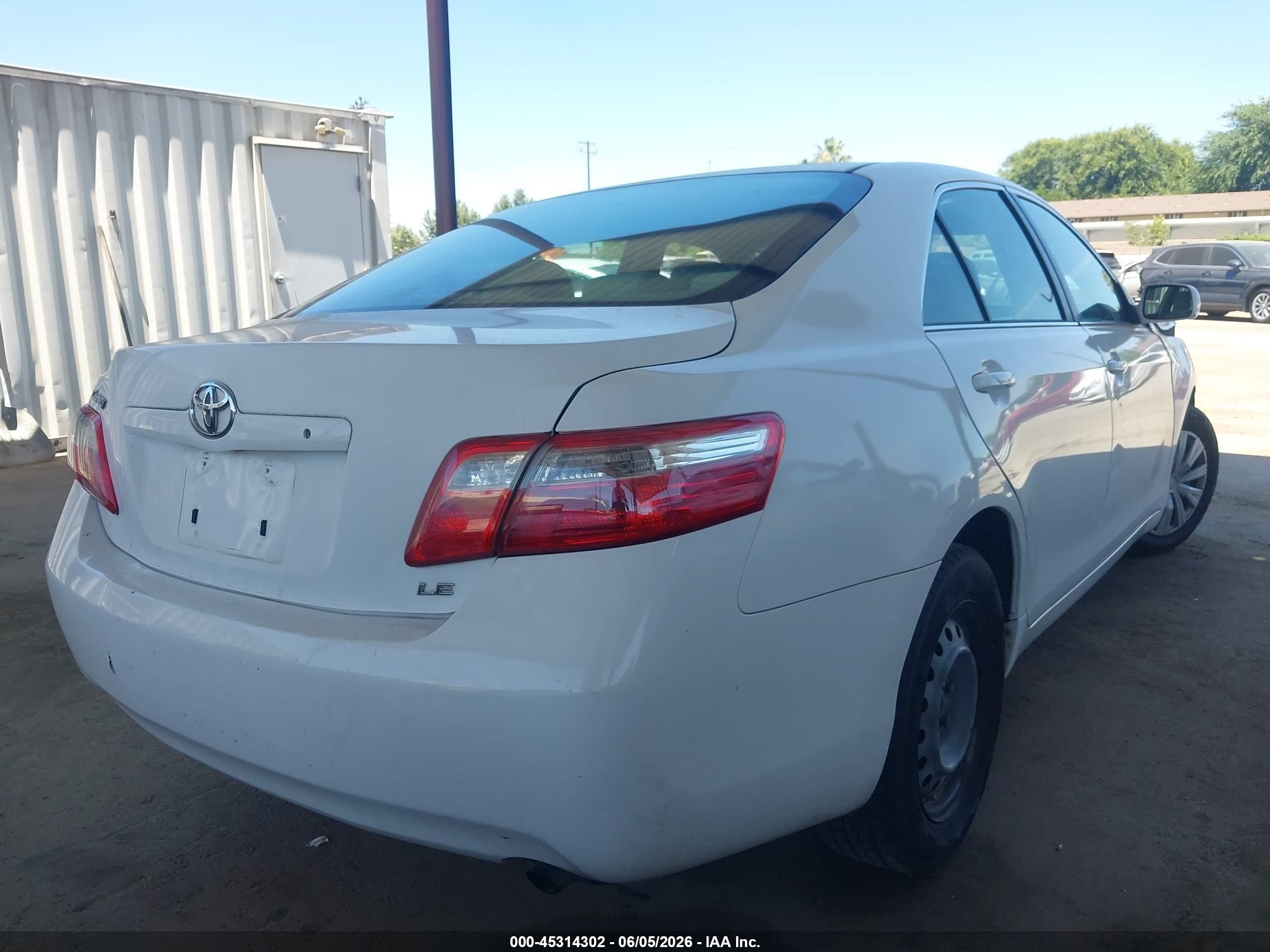 2009 Toyota Camry Le White vin: 4T1BE46K99U834120
