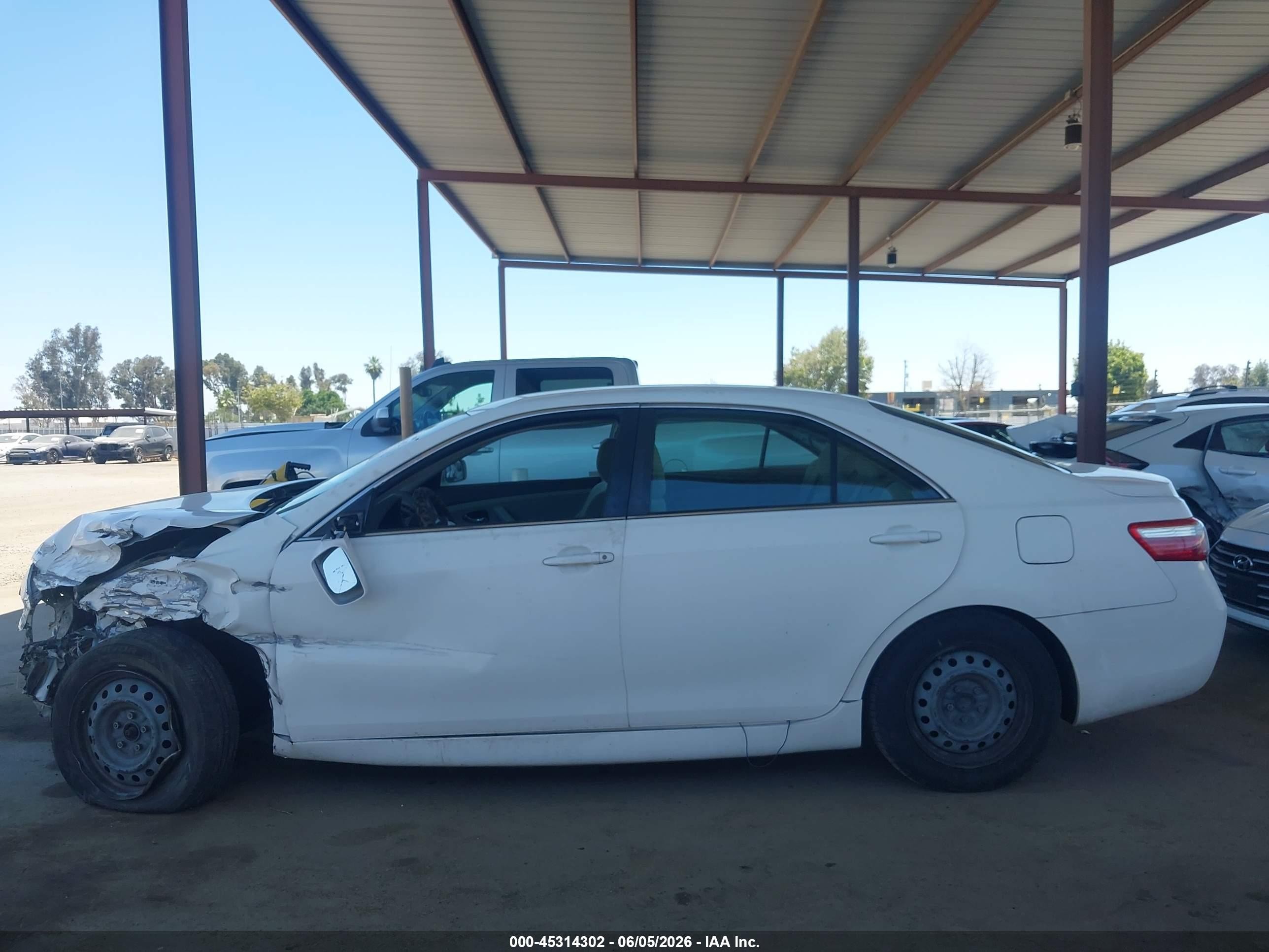 2009 Toyota Camry Le White vin: 4T1BE46K99U834120