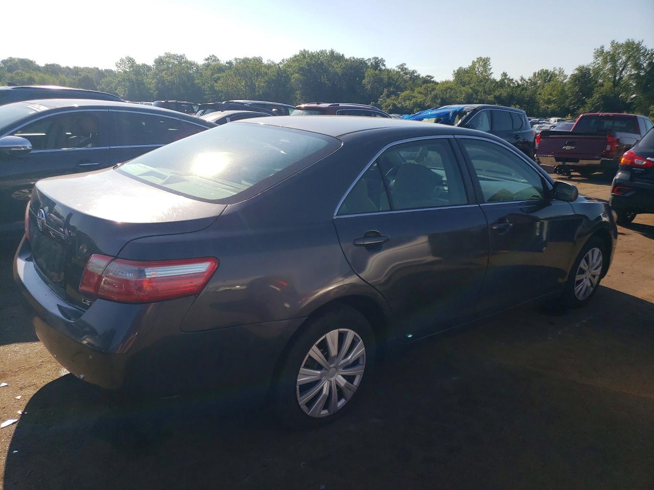2009 Toyota Camry Le Gray vin: 4T1BE46K99U835056