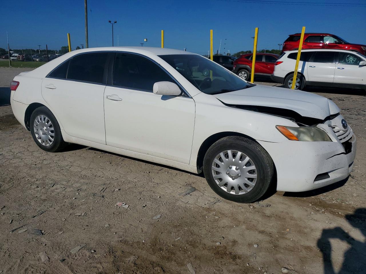 2009 Toyota Camry Base White vin: 4T1BE46K99U851287