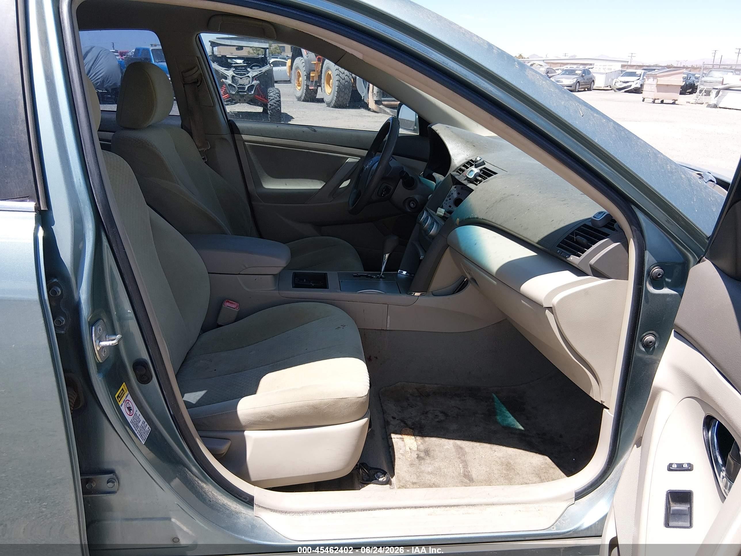2009 Toyota Camry Le Light Blue vin: 4T1BE46K99U875766
