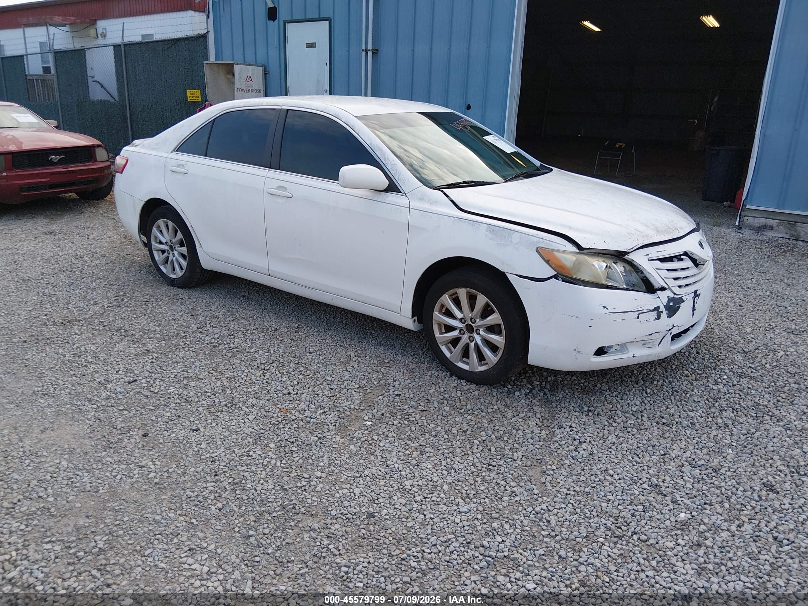 2009 Toyota Camry Le White vin: 4T1BE46K99U884841