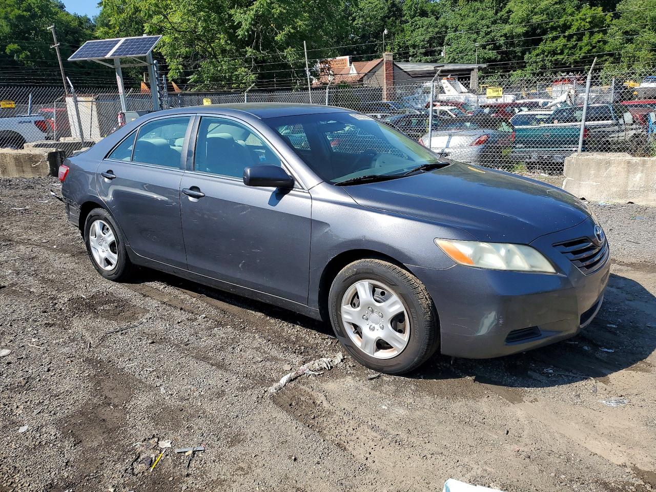 2009 Toyota Camry Le Gray vin: 4T1BE46K99U909883