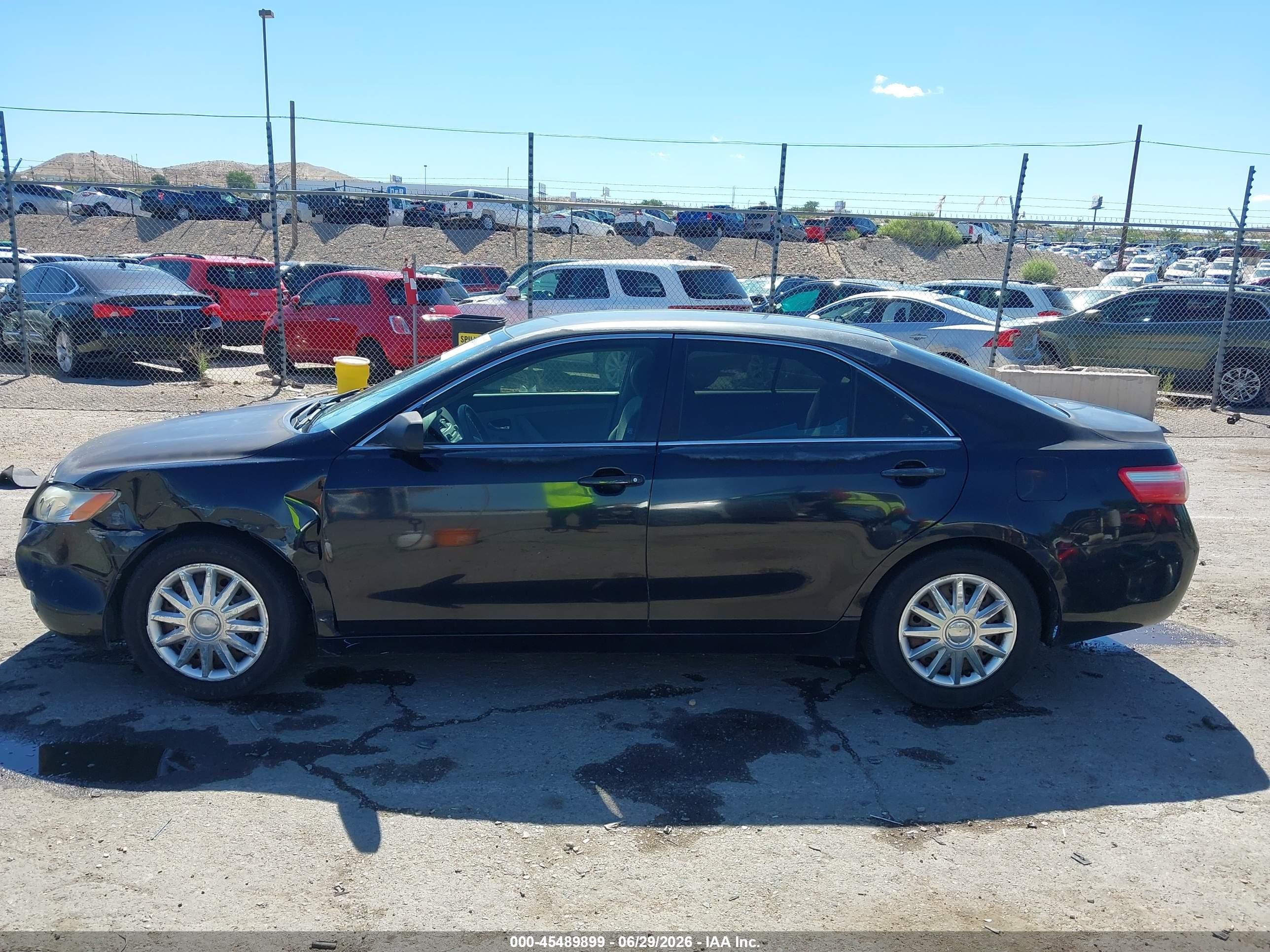 2007 Toyota Camry Le Черный vin: 4T1BE46KX7U004405