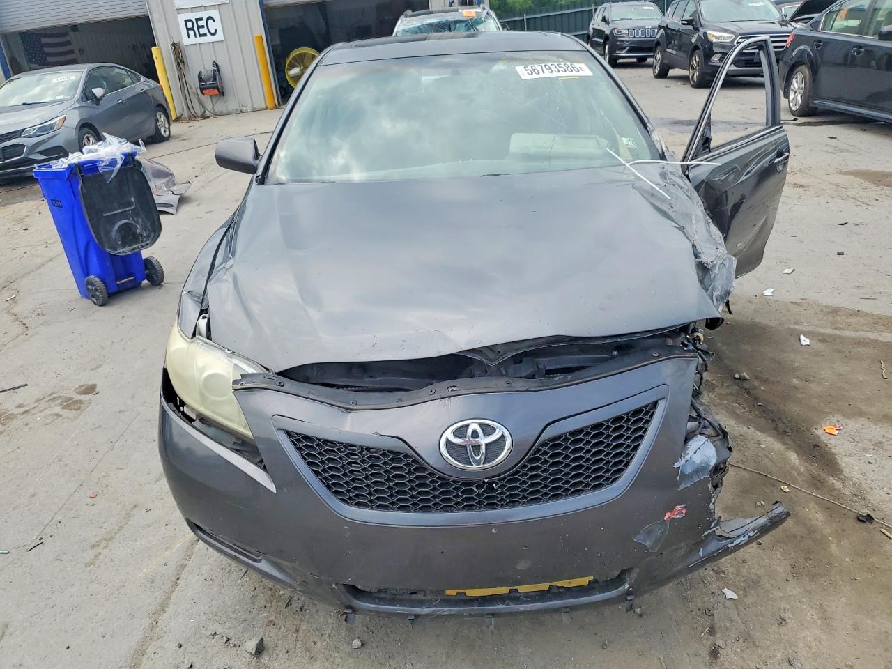 2007 Toyota Camry 4d 2wd Gray vin: 4T1BE46KX7U004968
