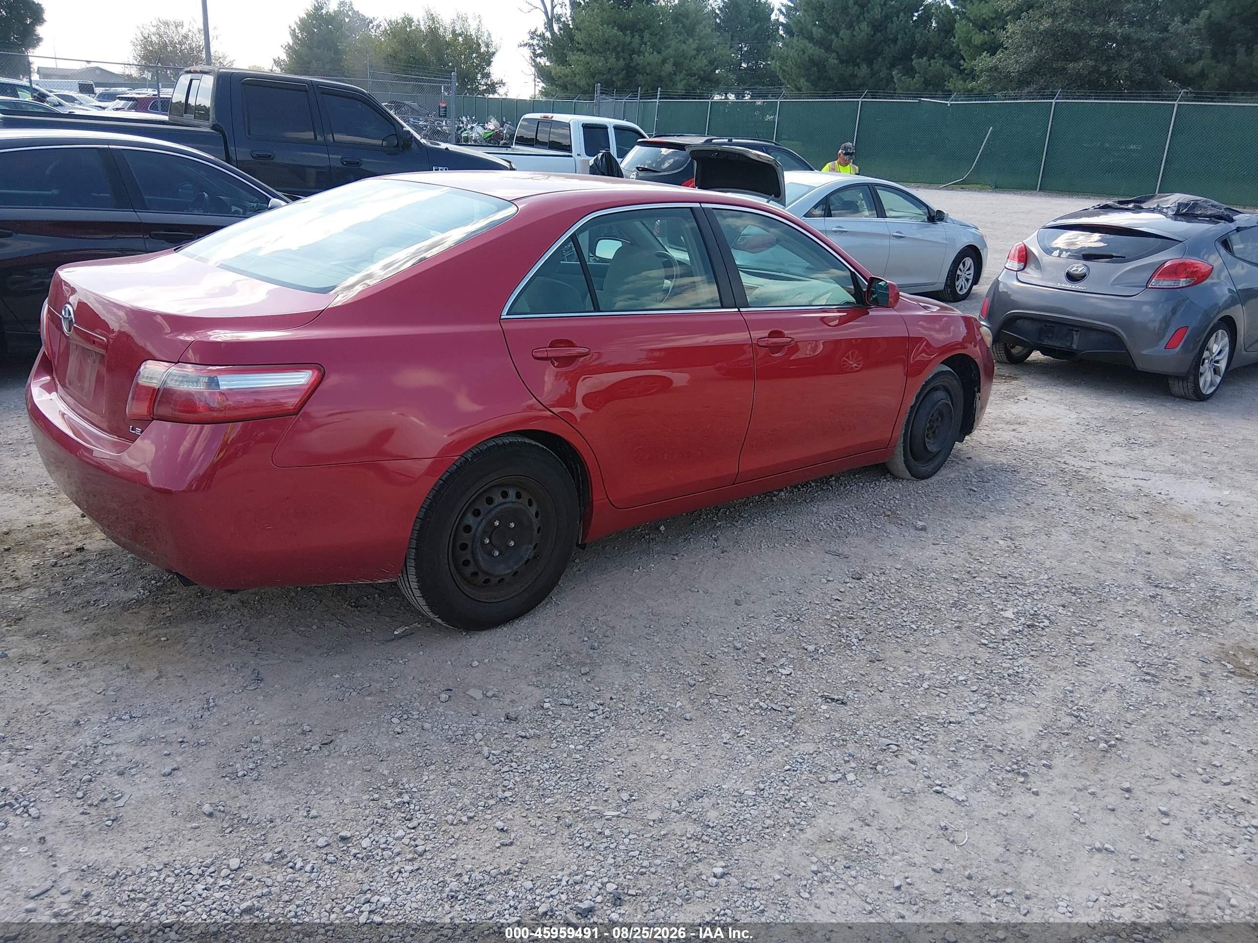2007 Toyota Camry Le Красный vin: 4T1BE46KX7U011046