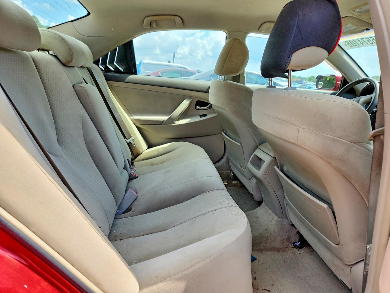 2007 Toyota Camry Le Red vin: 4T1BE46KX7U014710