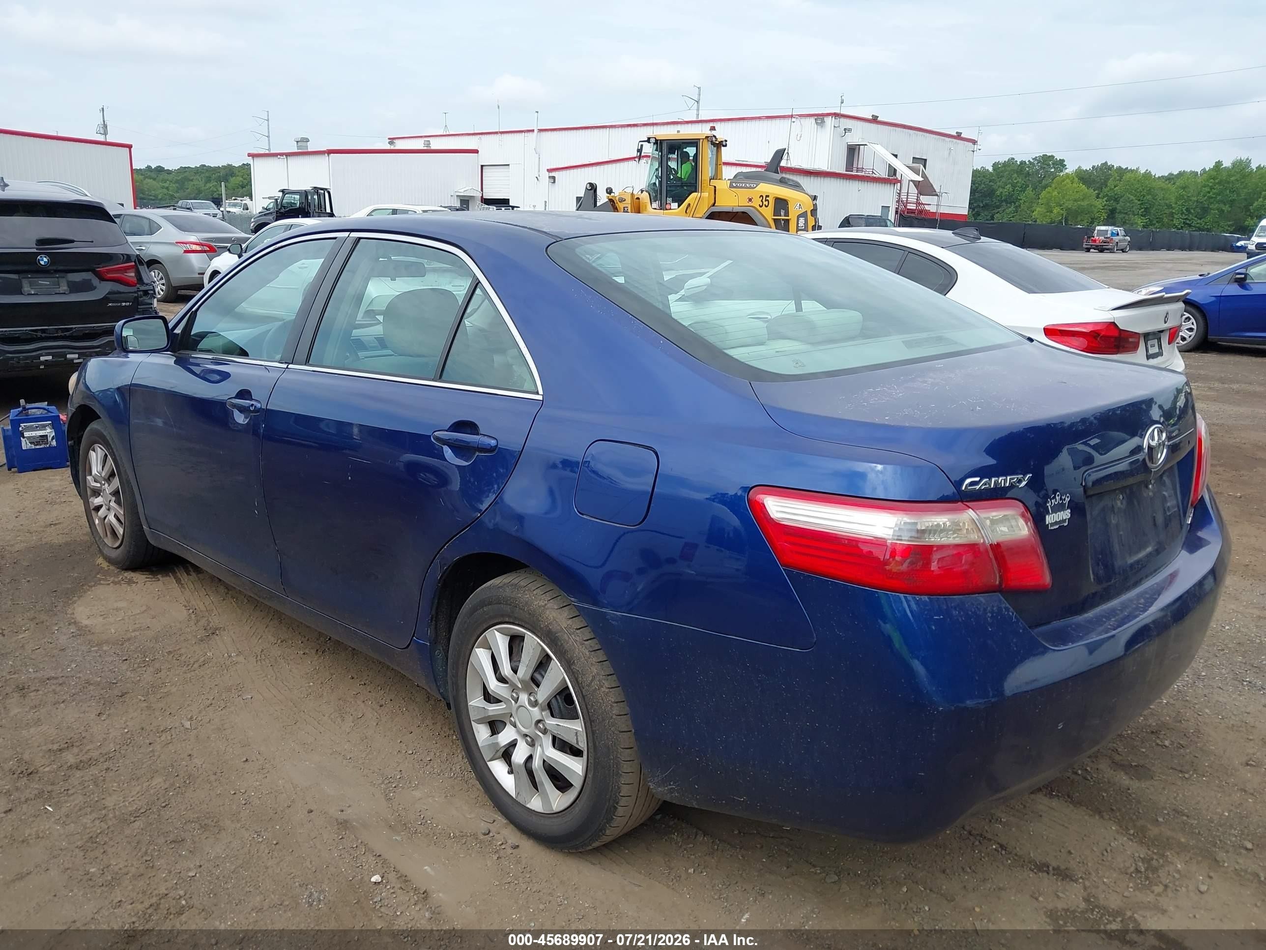 2007 Toyota Camry Le Blue vin: 4T1BE46KX7U017669