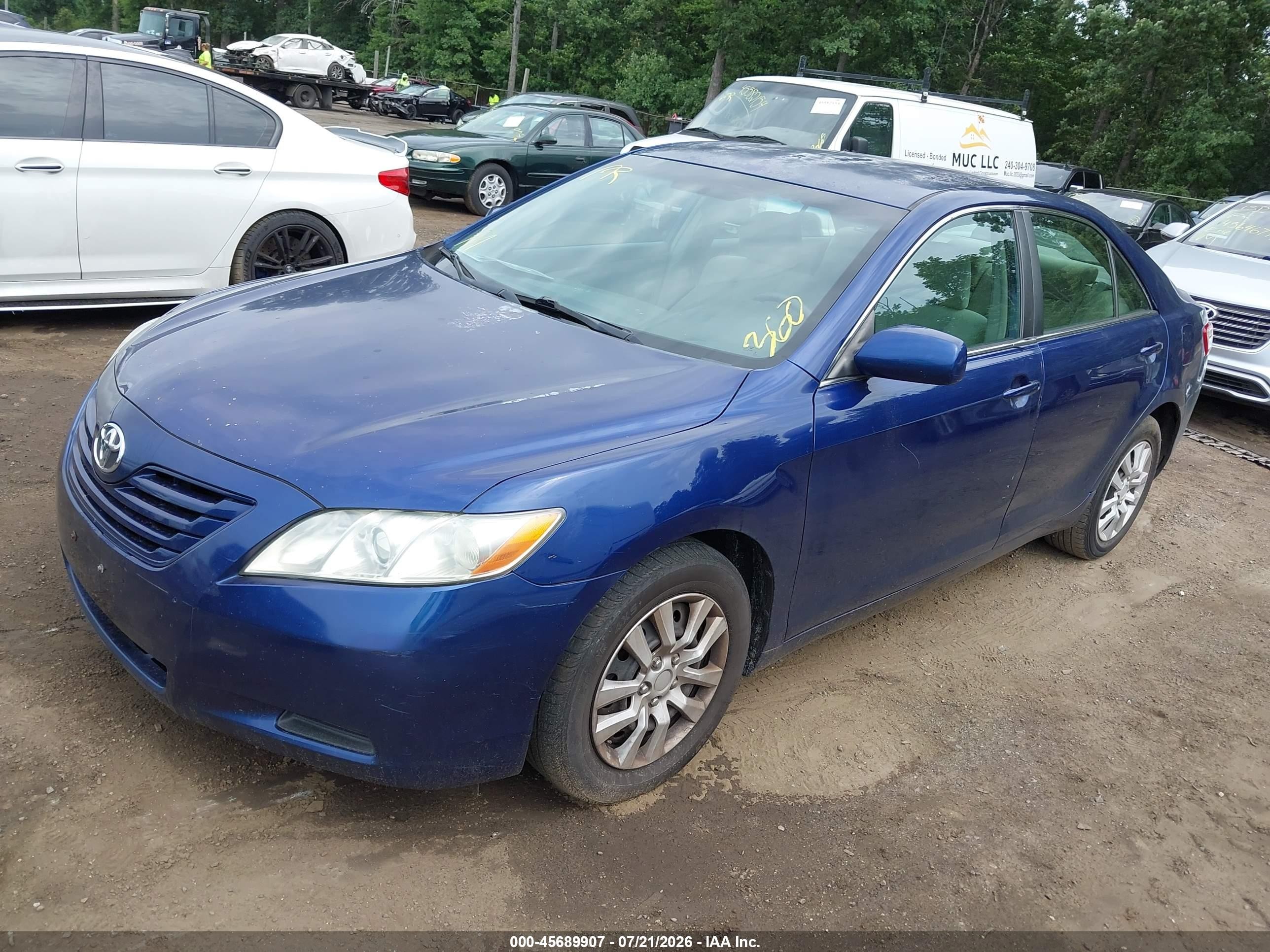 2007 Toyota Camry Le Blue vin: 4T1BE46KX7U017669