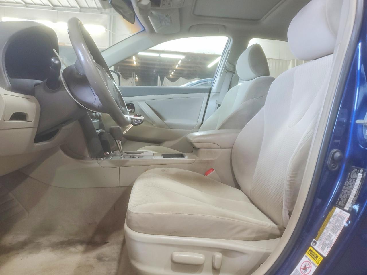 2007 Toyota Camry Le Blue vin: 4T1BE46KX7U032401