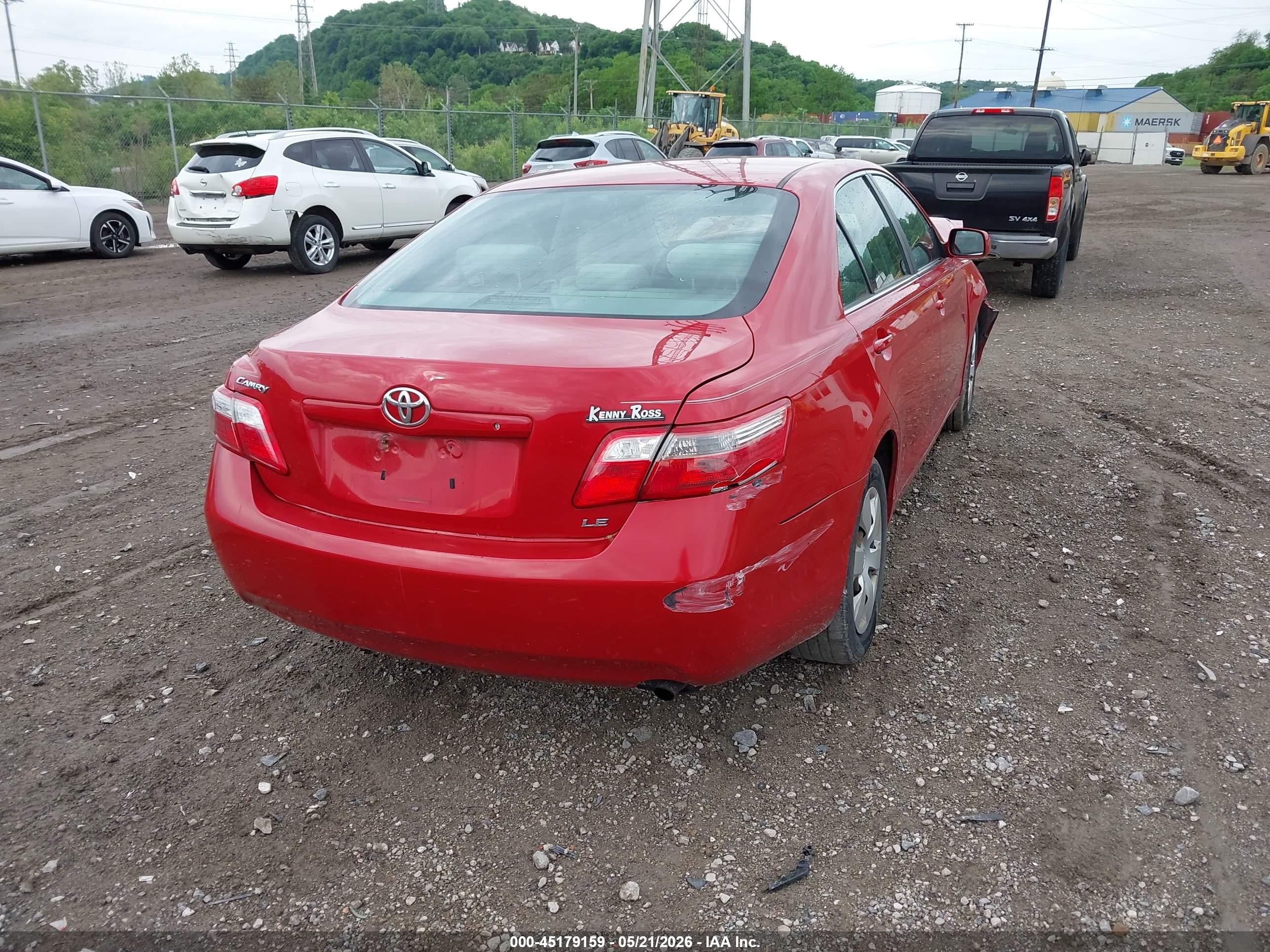 2007 Toyota Camry Le Red vin: 4T1BE46KX7U048856