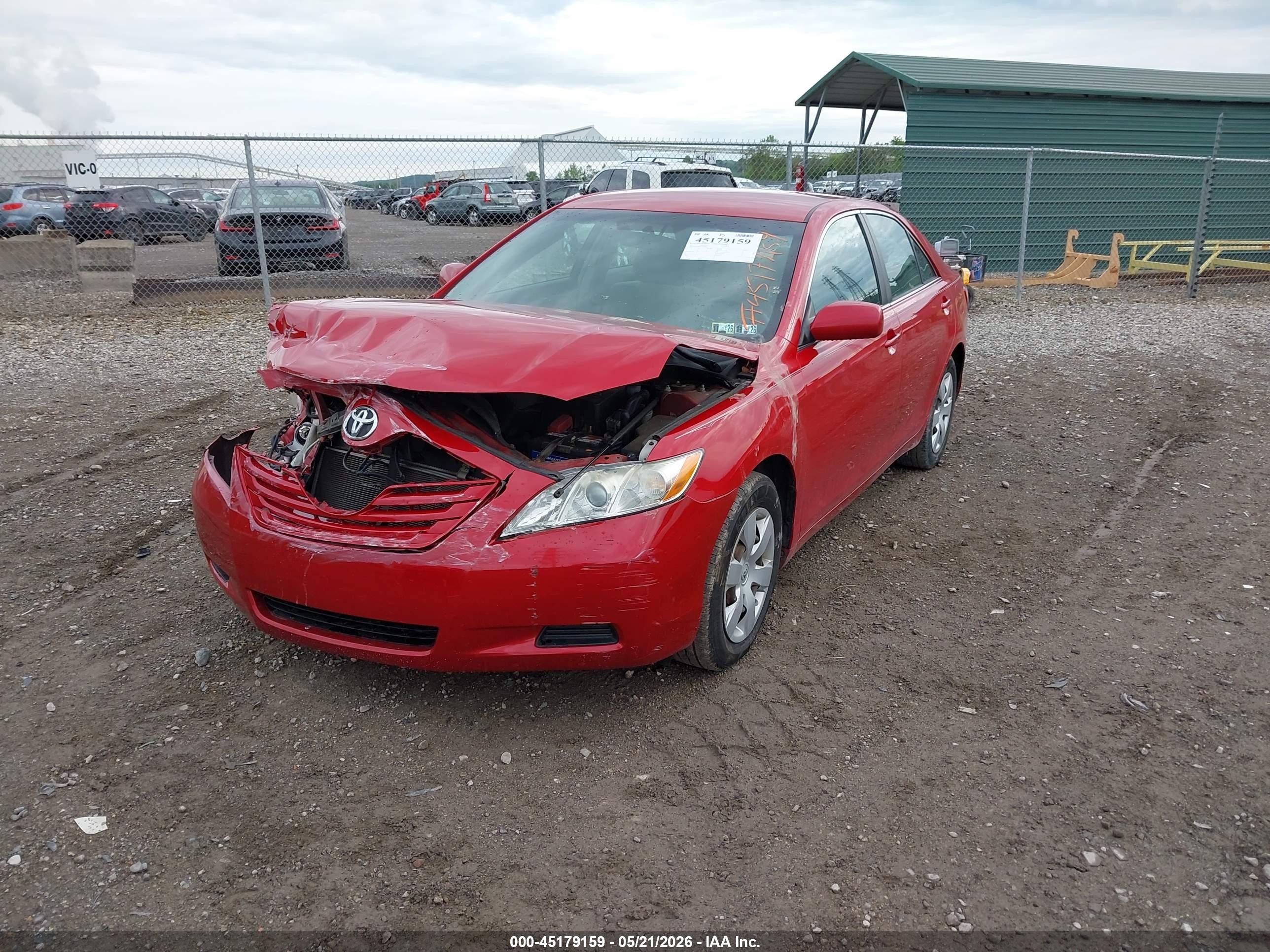 2007 Toyota Camry Le Red vin: 4T1BE46KX7U048856