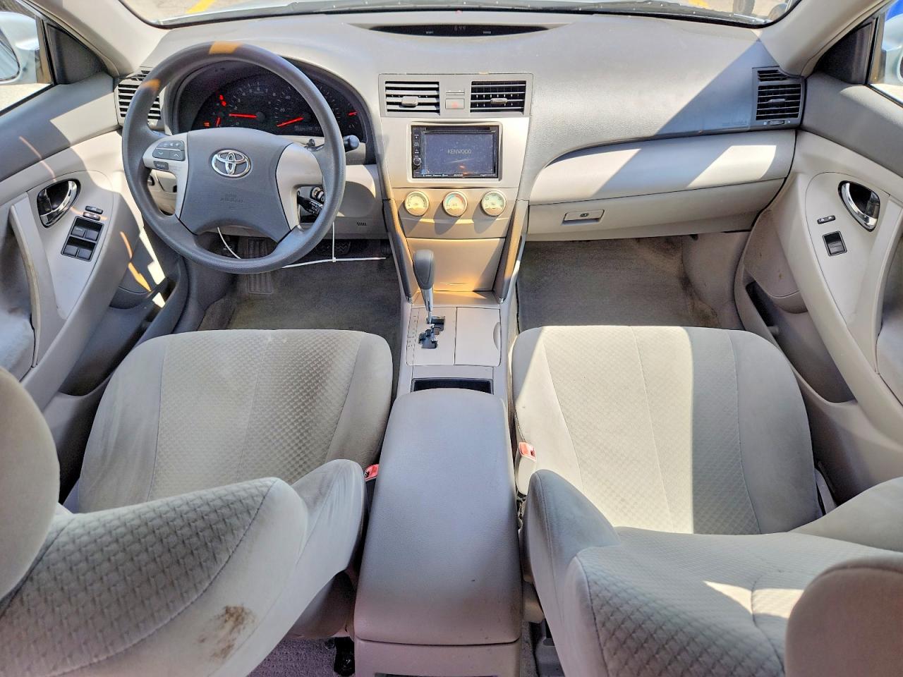 2007 Toyota Camry Le Silver vin: 4T1BE46KX7U060831