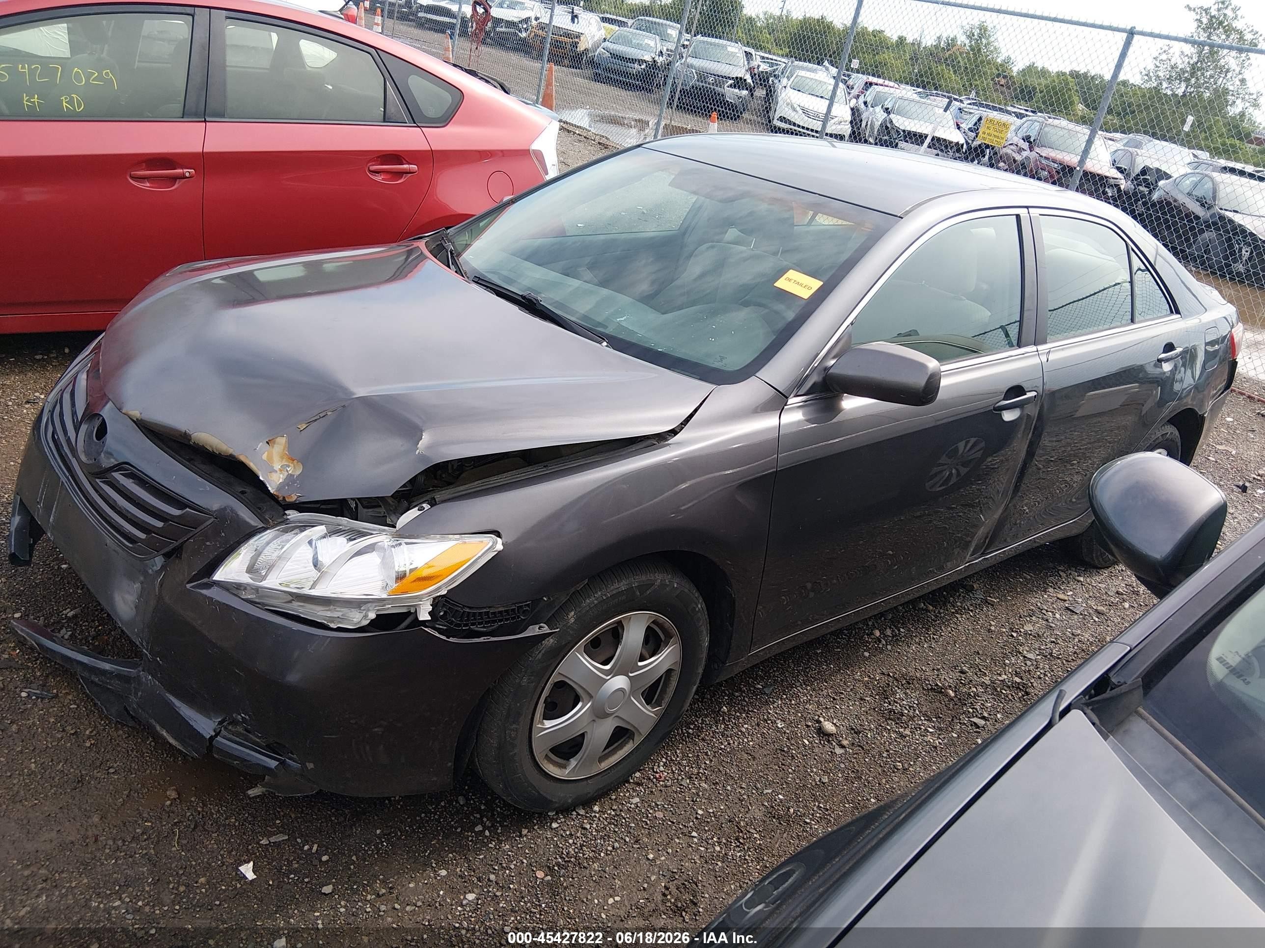 2007 Toyota Camry Le Gray vin: 4T1BE46KX7U061123