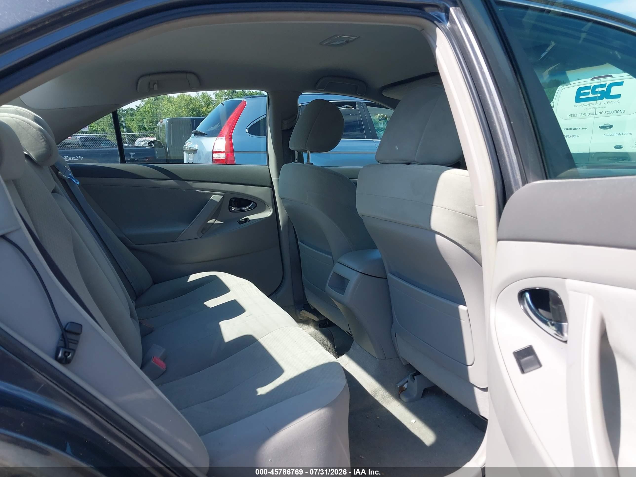 2007 Toyota Camry Ce/le/xle/se Gray vin: 4T1BE46KX7U070906