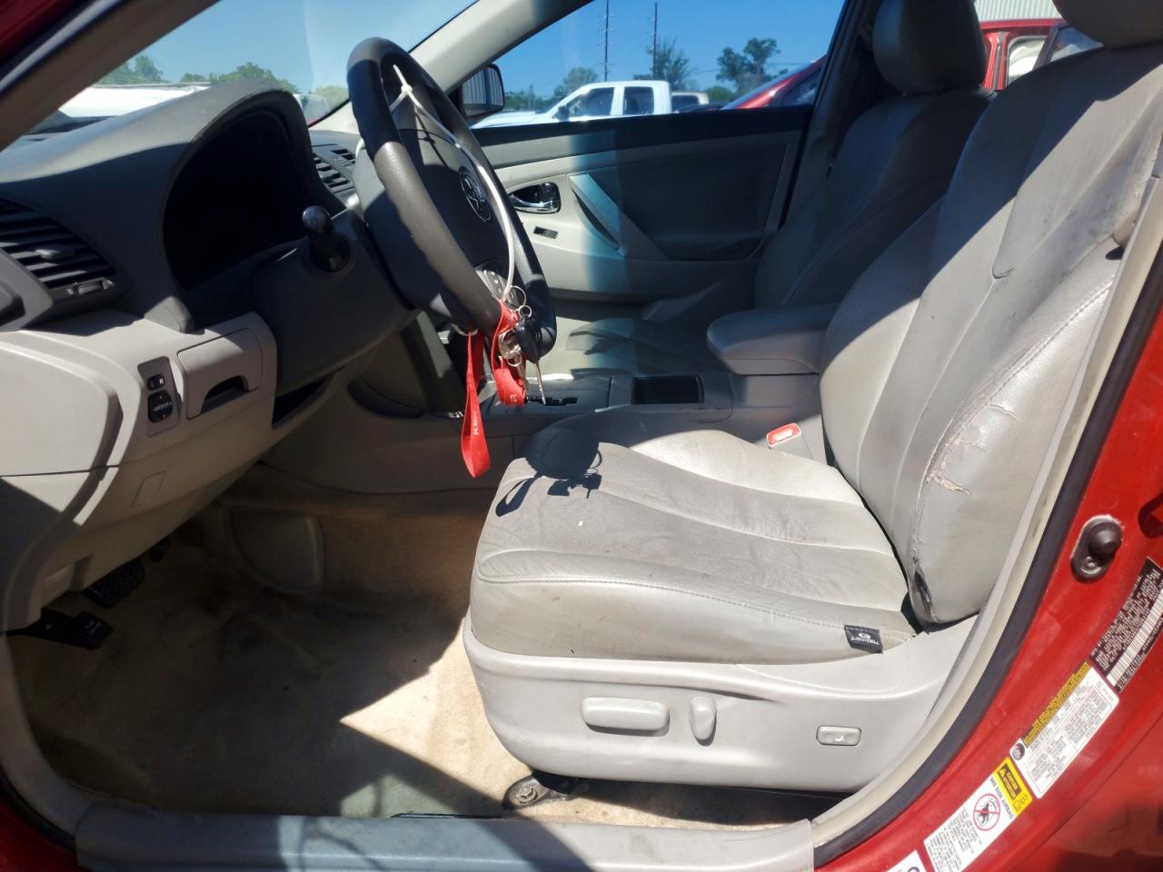 2007 Toyota Camry Le Red vin: 4T1BE46KX7U083140