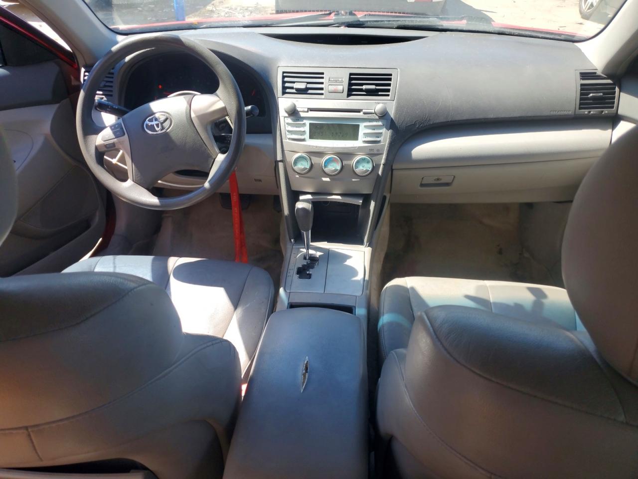 2007 Toyota Camry Le Red vin: 4T1BE46KX7U083140