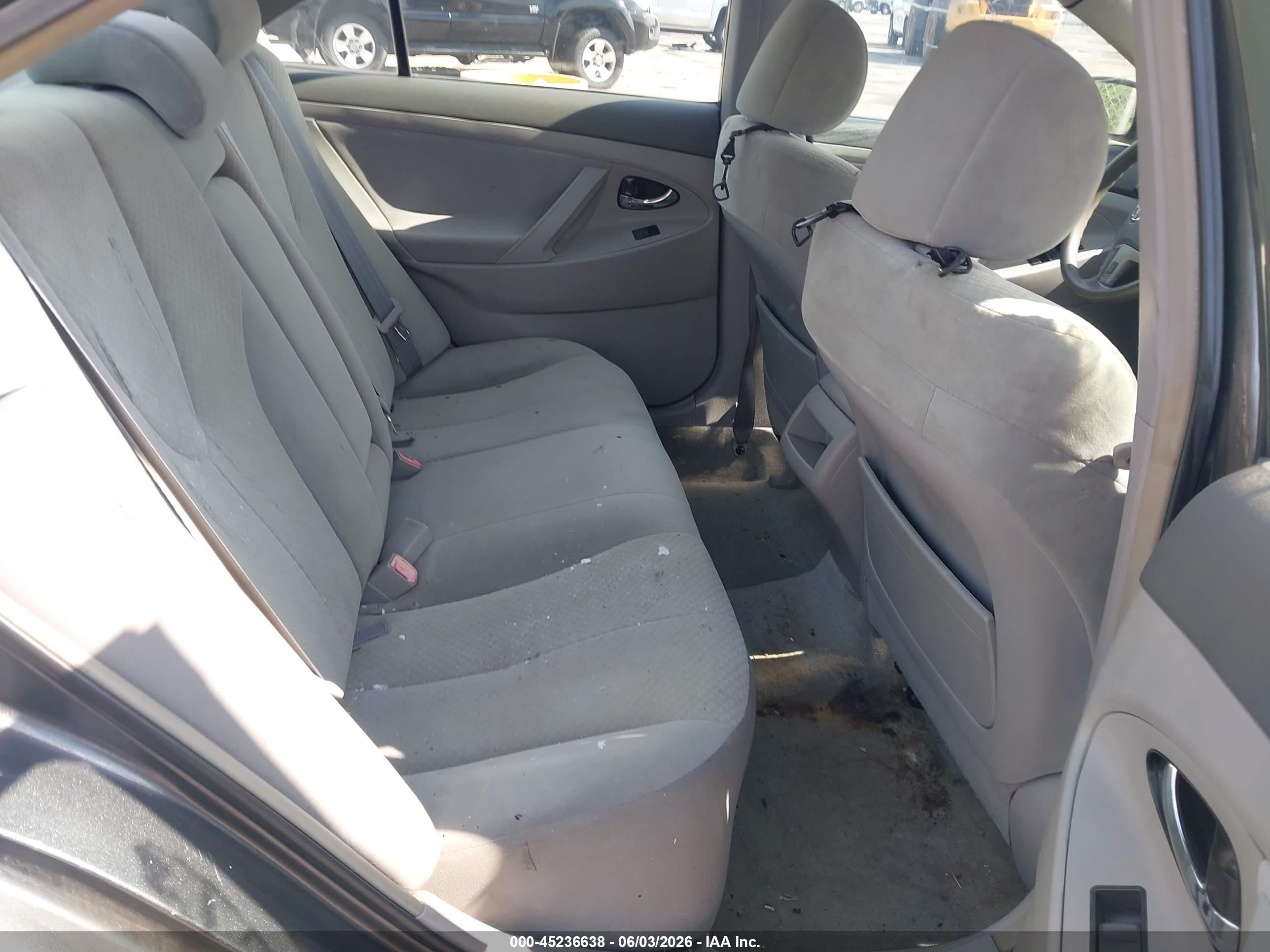 2007 Toyota Camry Le Серый vin: 4T1BE46KX7U084756