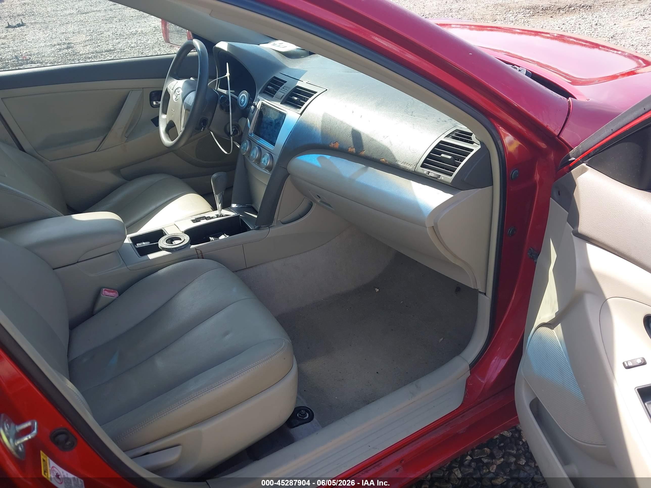 2007 Toyota Camry Le Red vin: 4T1BE46KX7U109008