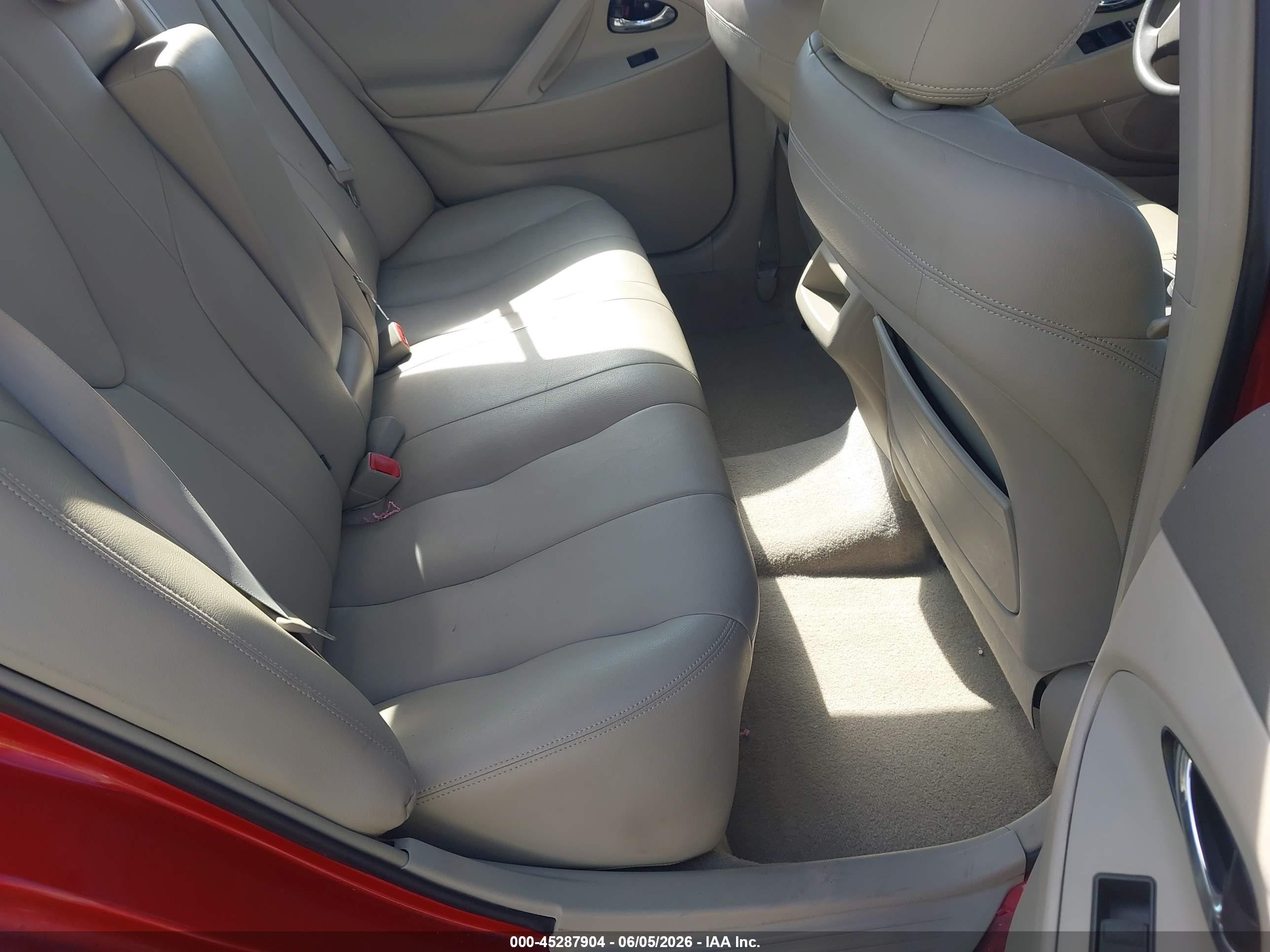 2007 Toyota Camry Le Red vin: 4T1BE46KX7U109008