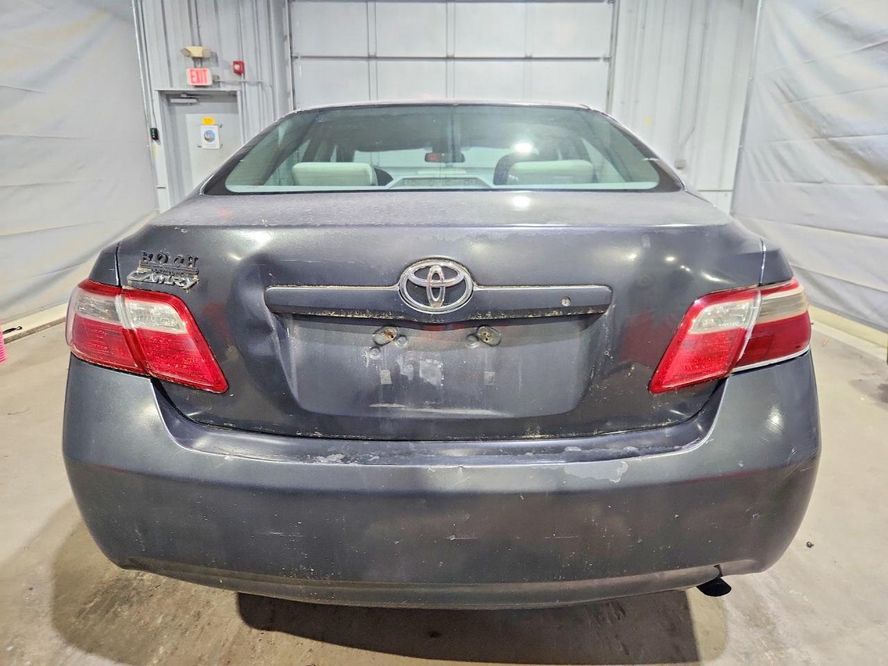 2007 Toyota Camry Le Charcoal vin: 4T1BE46KX7U110773