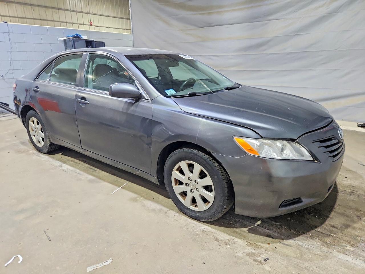 2007 Toyota Camry Le Charcoal vin: 4T1BE46KX7U110773