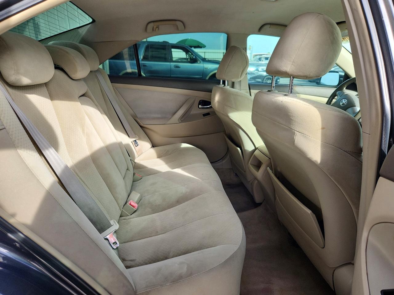 2007 Toyota Camry Le Gray vin: 4T1BE46KX7U111678
