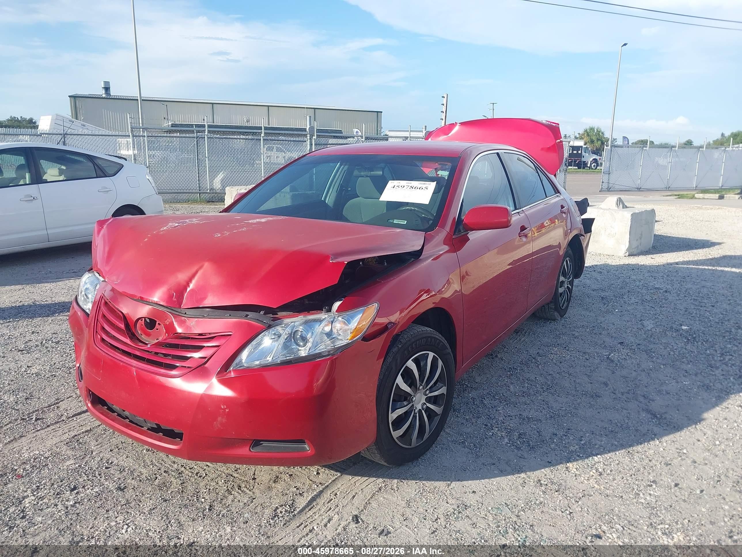 2007 Toyota Camry Le Red vin: 4T1BE46KX7U121269