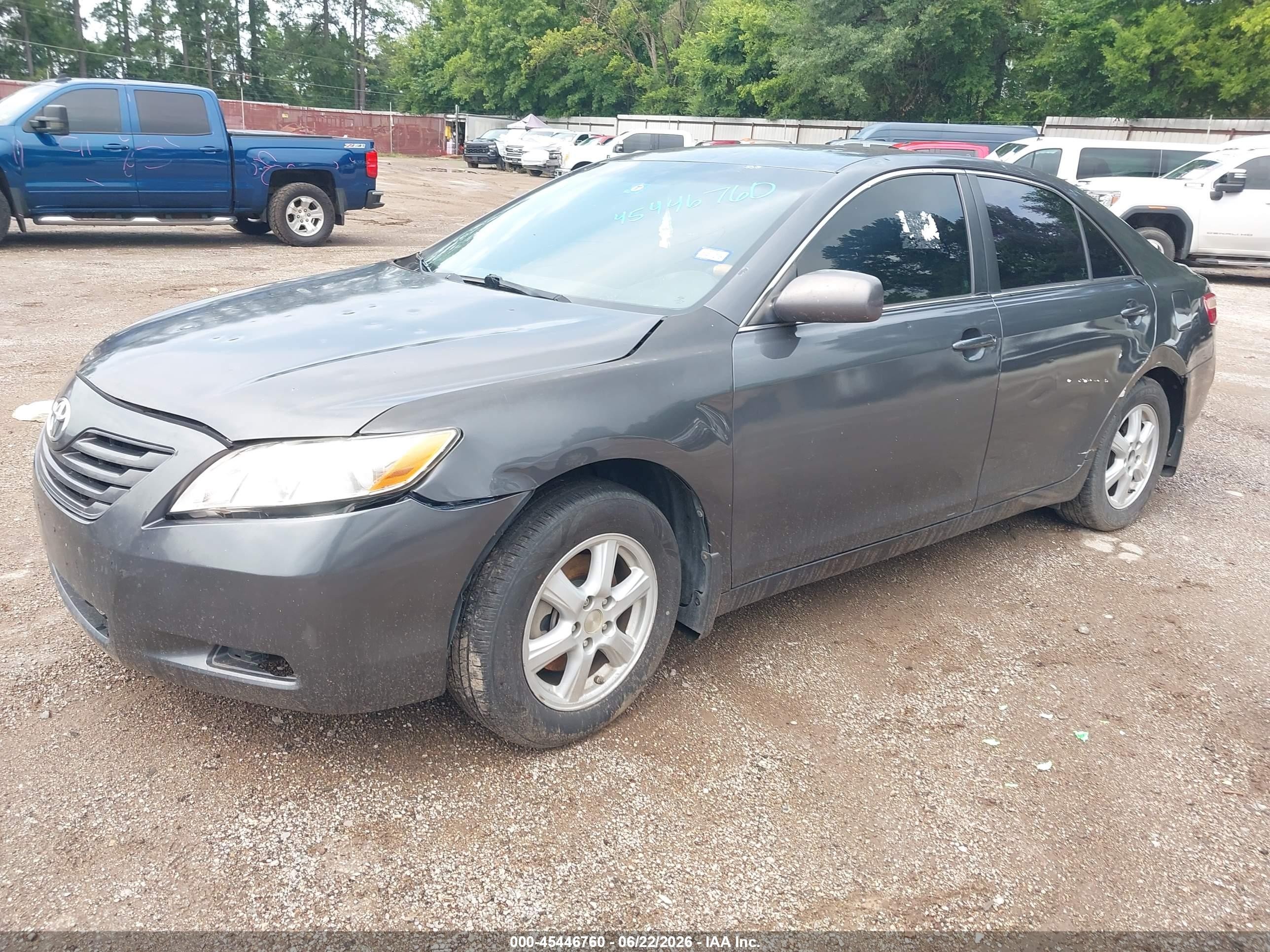 2007 Toyota Camry Le Gray vin: 4T1BE46KX7U122258