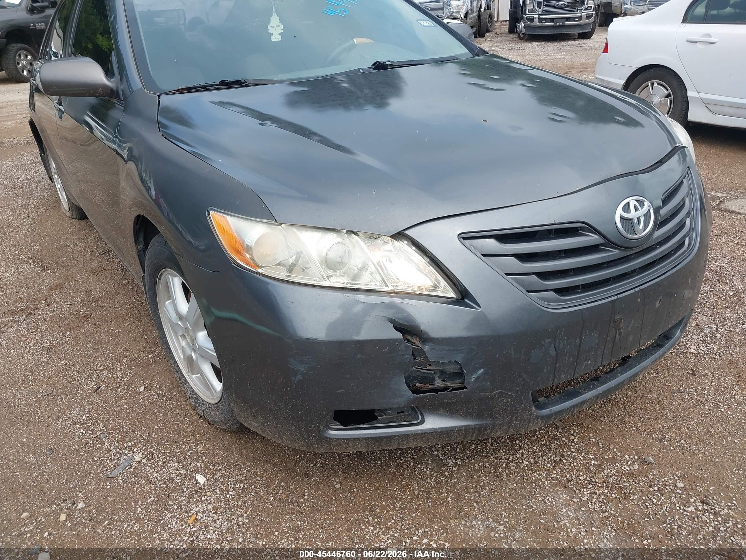 2007 Toyota Camry Le Gray vin: 4T1BE46KX7U122258