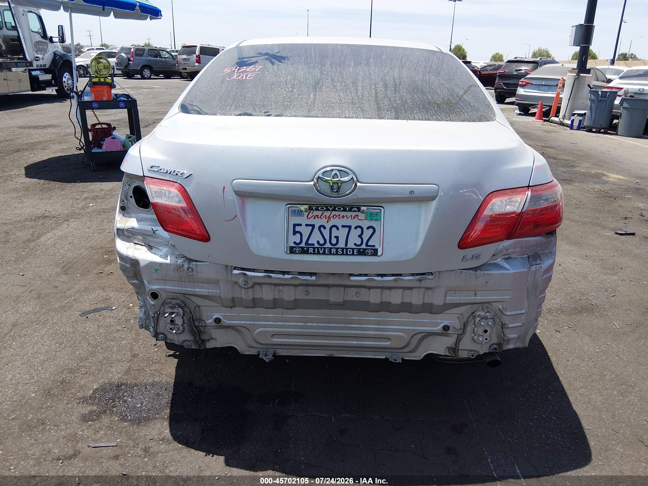 2007 Toyota Camry Le Silver vin: 4T1BE46KX7U127492